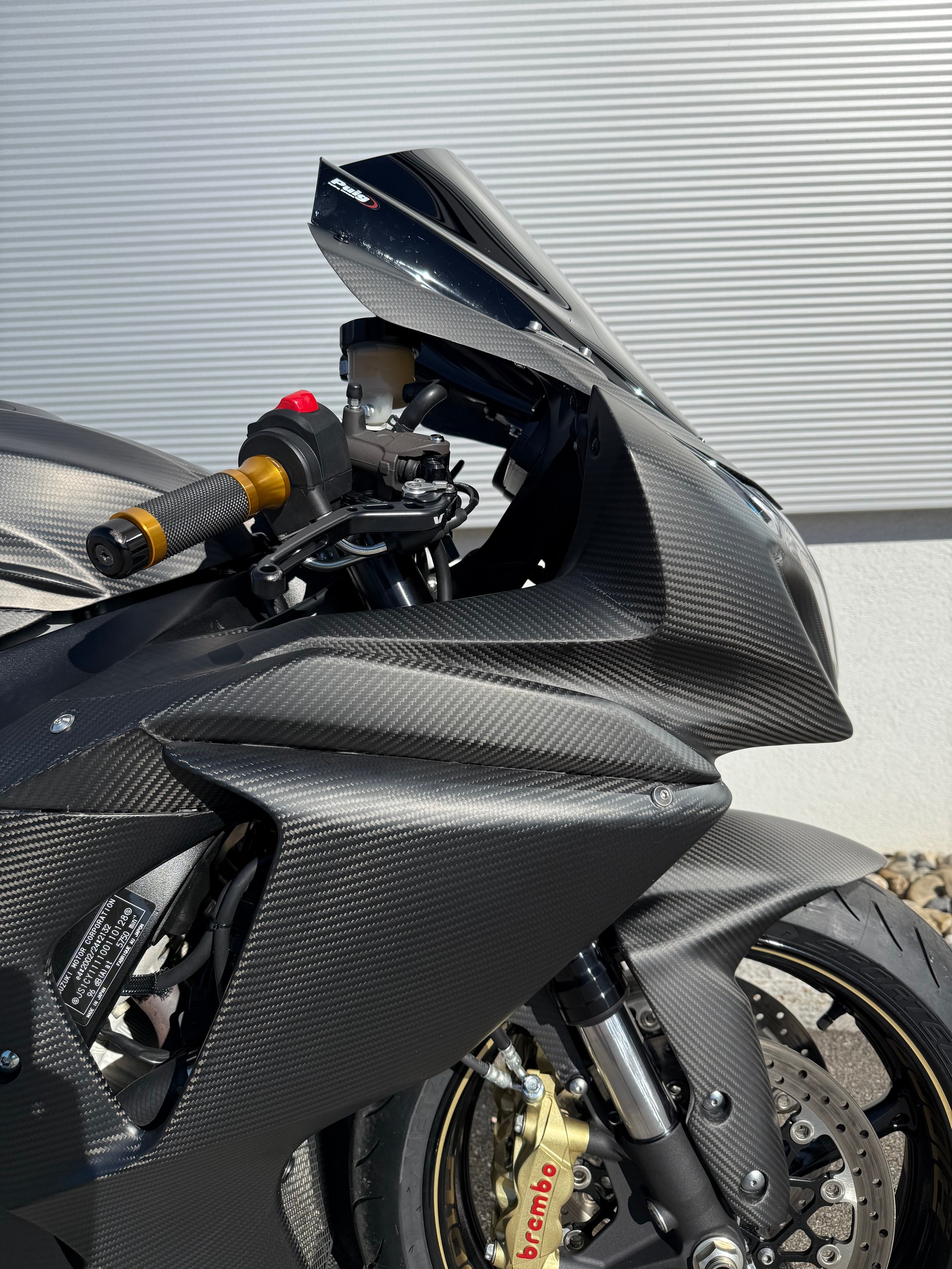 SUZUKI GSX-R 1000 Carbon-image-4