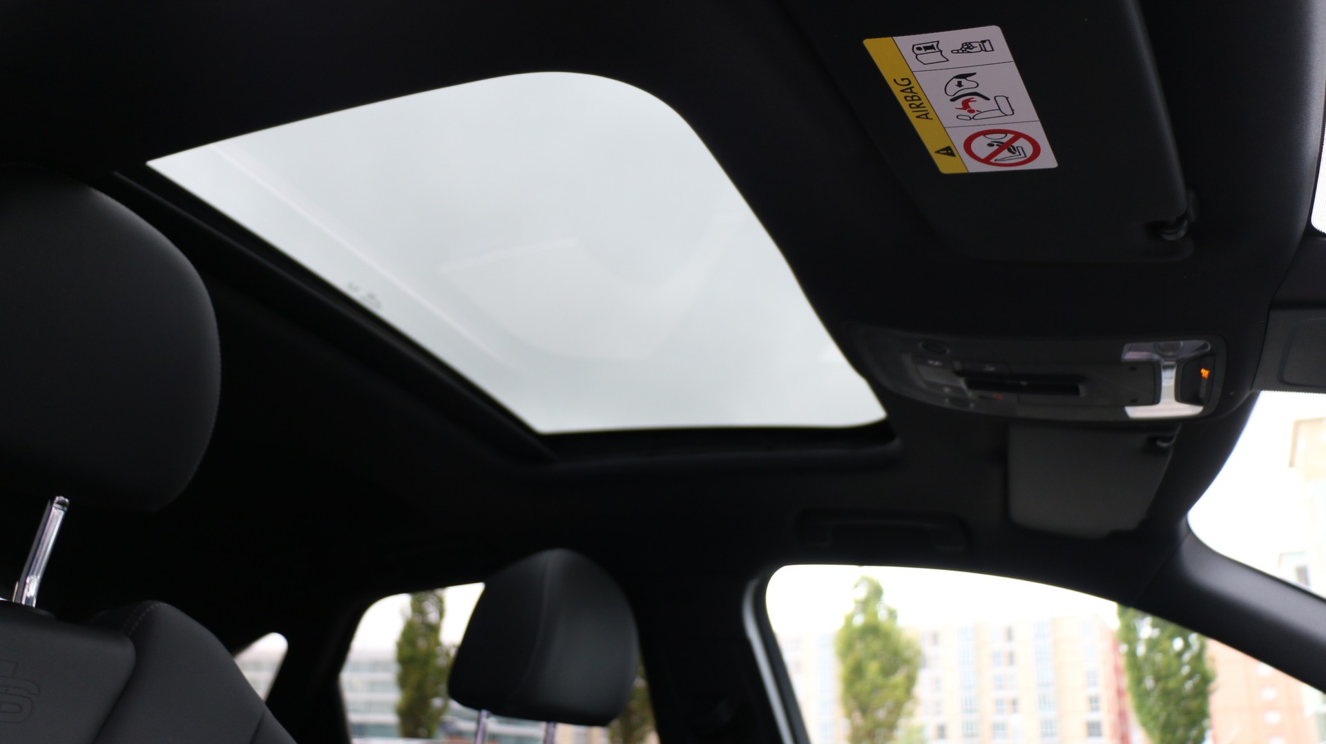 AUDI Q3 SB 40 TDI S Line quattro-image-20