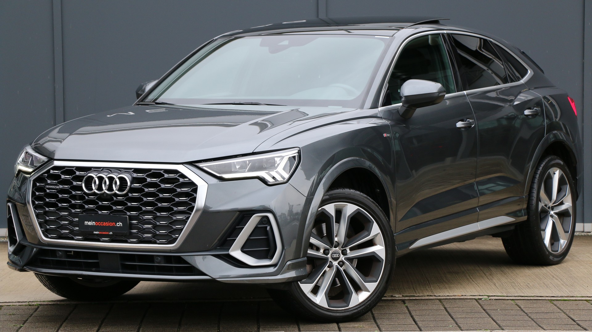 AUDI Q3 SB 40 TDI S Line quattro-image-0
