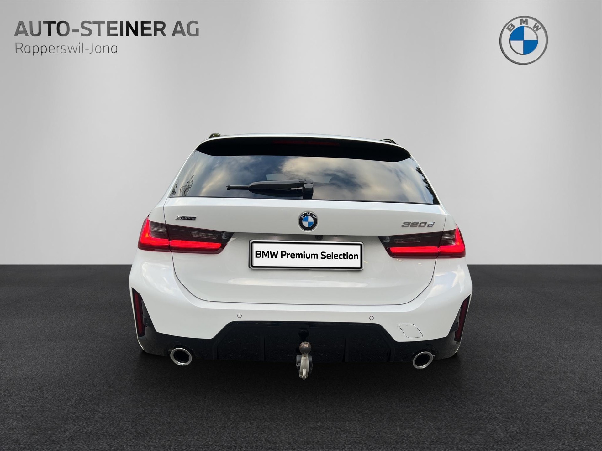 BMW 320d xDrive 48V Touring Steptronic M Sport-image-3