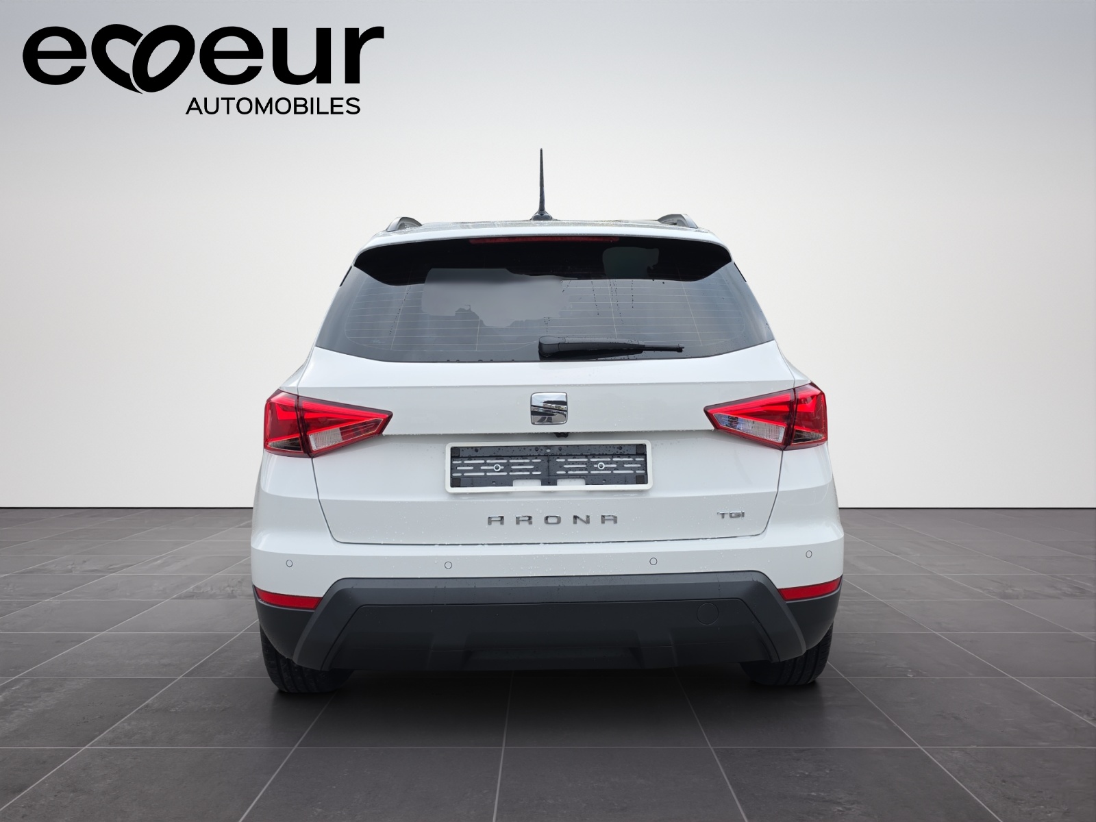 SEAT Arona 1.0 TGI Style-image-4