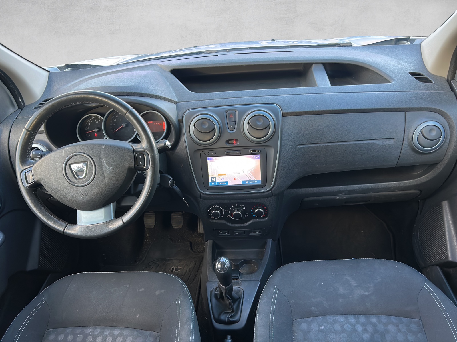 DACIA Dokker 1.2 T Stepway-image-10