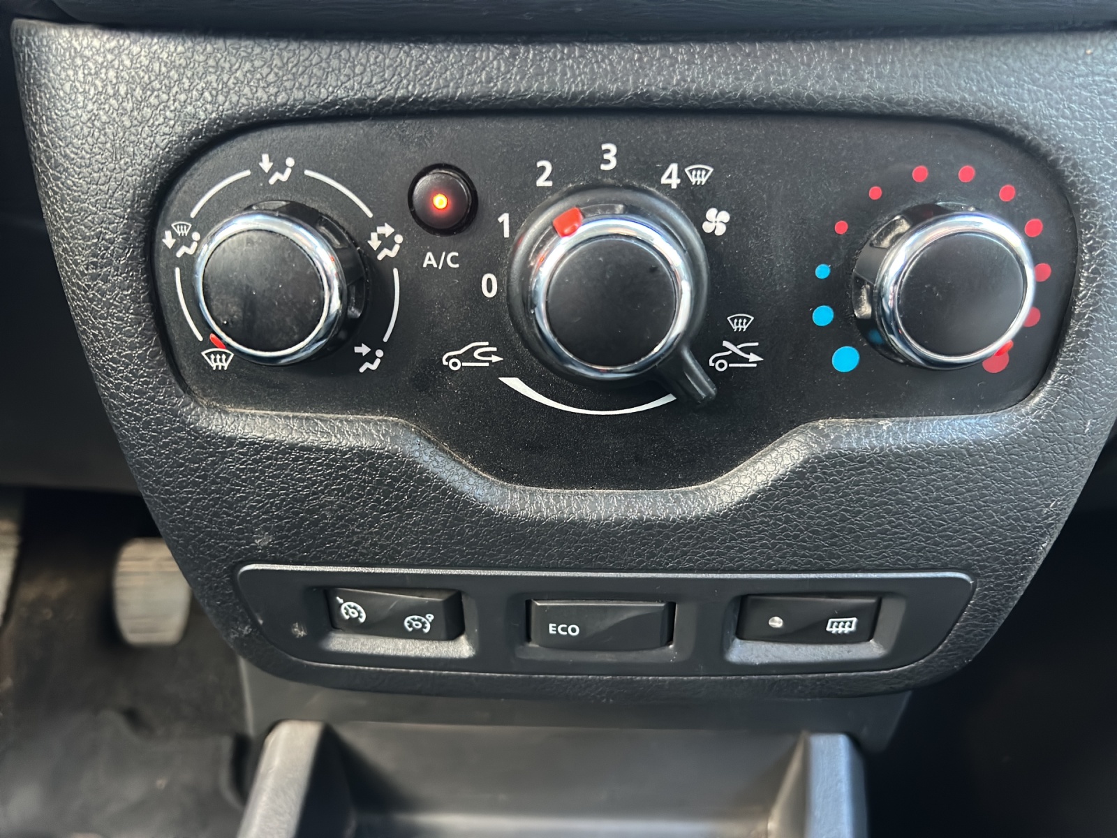 DACIA Dokker 1.2 T Stepway-image-13