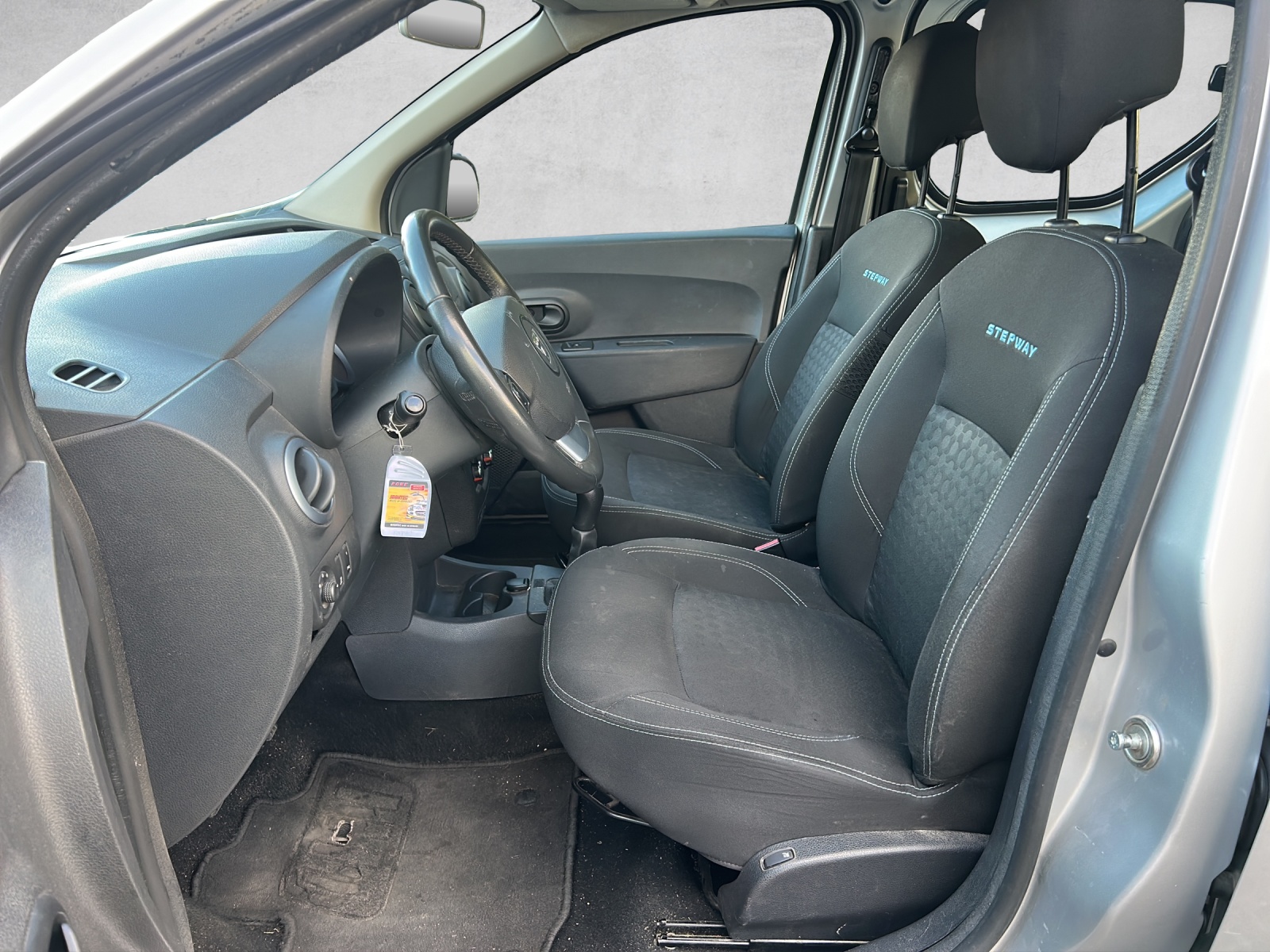 DACIA Dokker 1.2 T Stepway-image-11