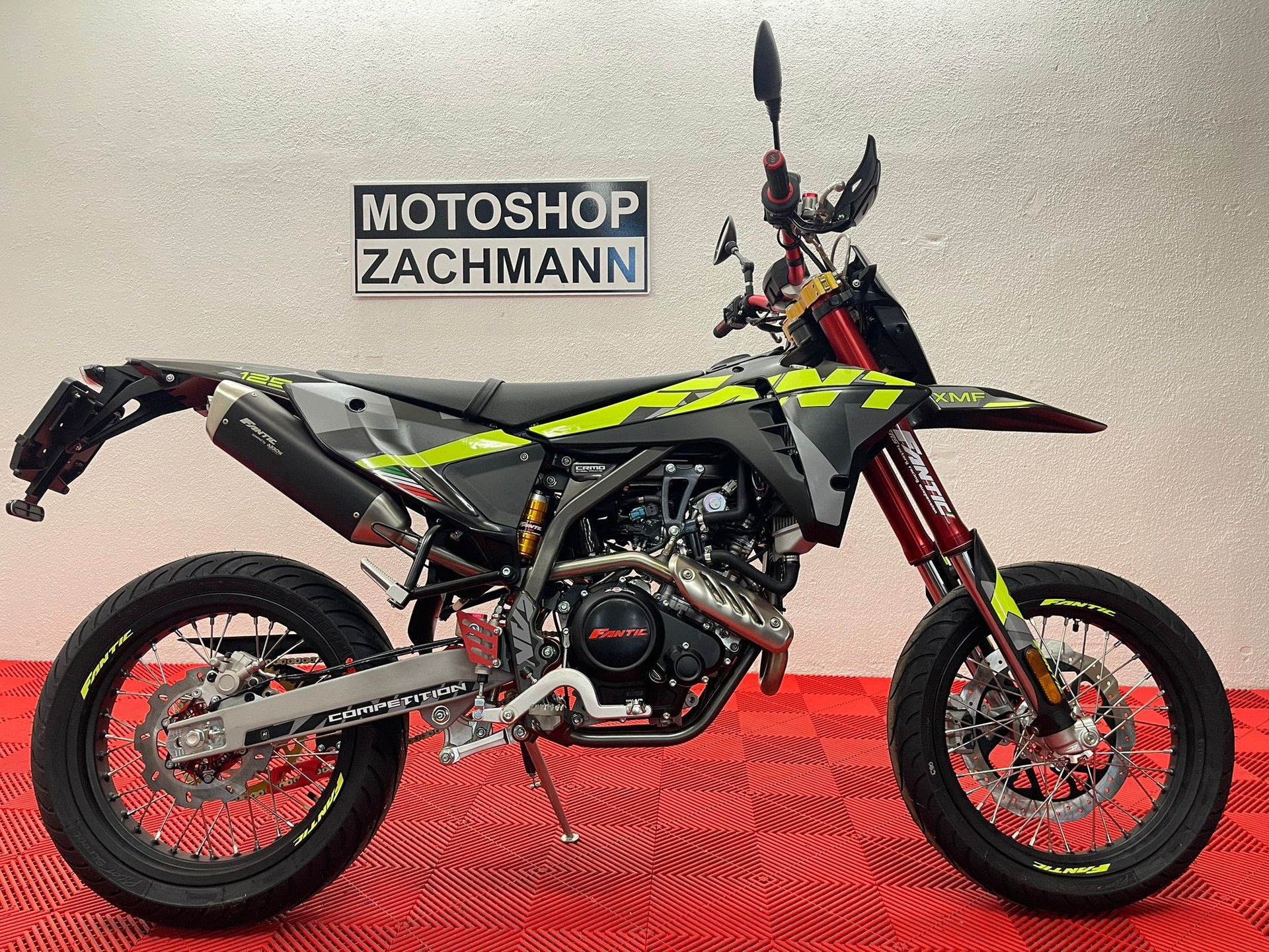 FANTIC XMF 125 Motard