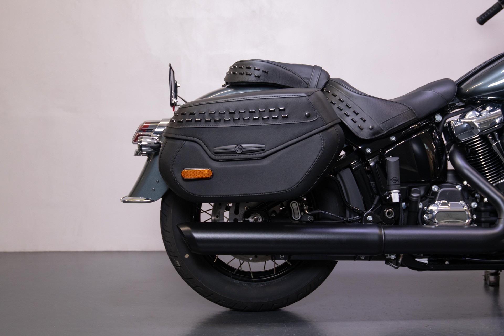 HARLEY-DAVIDSON FLHCS Heritage Classic 117-image-6
