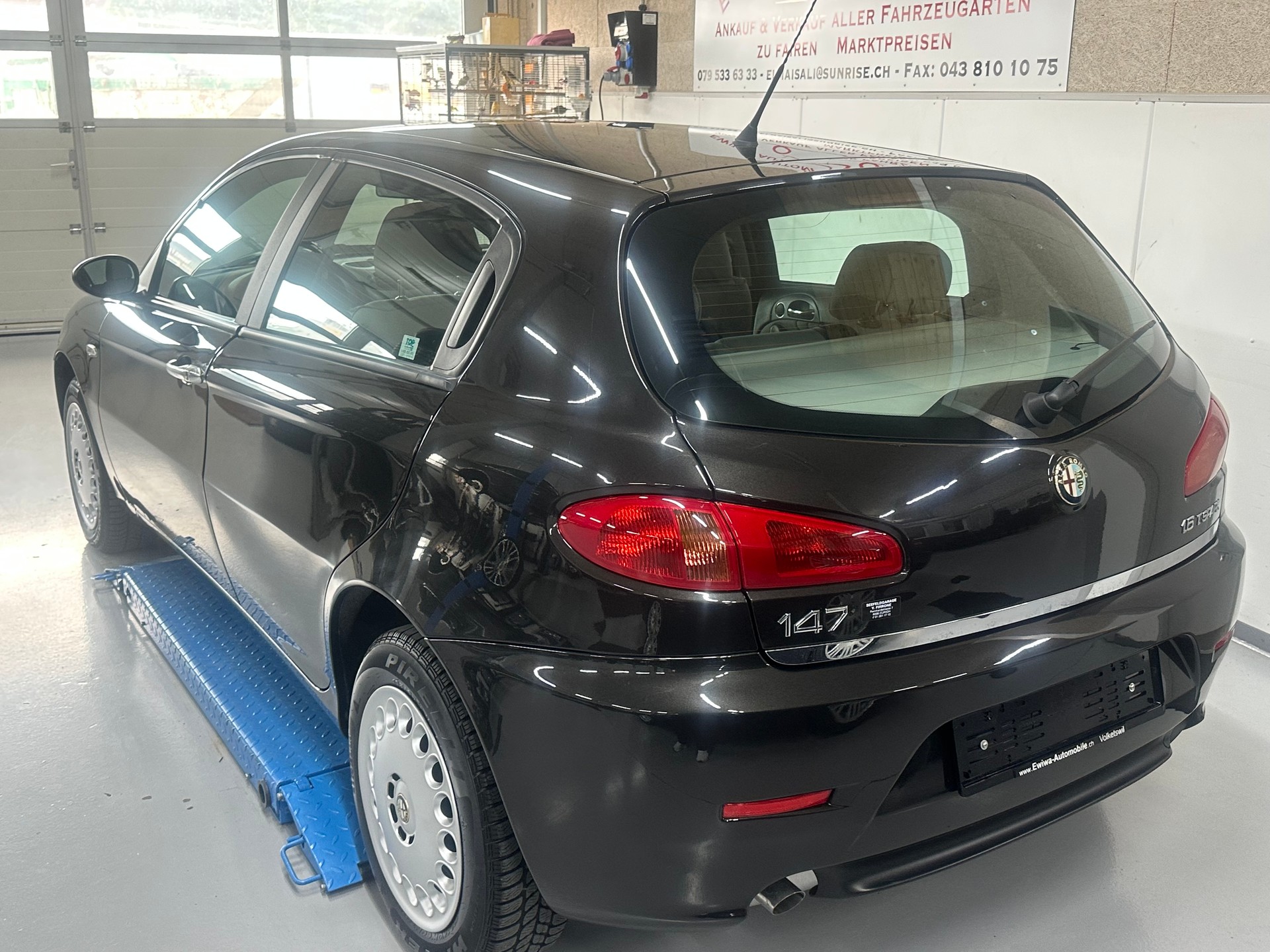ALFA ROMEO 147 1.6 TS 16V Distinctive-image-5