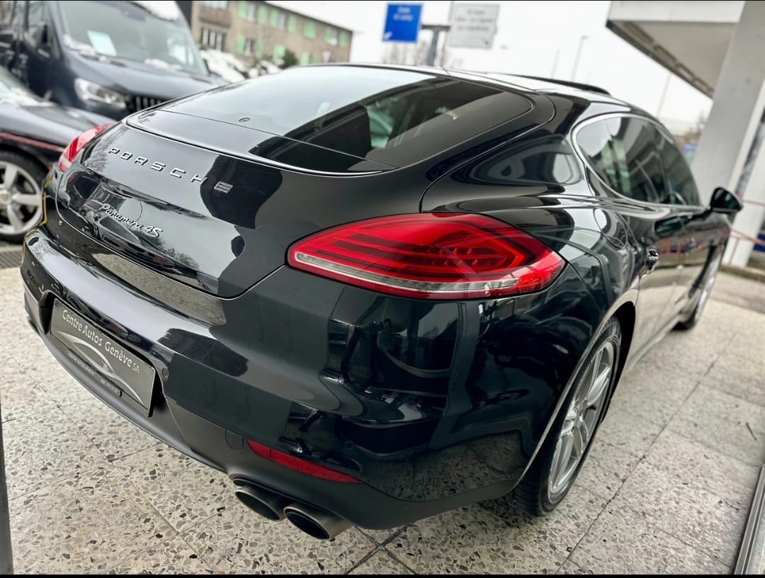 PORSCHE Panamera 4S 3.0 PDK-image-9
