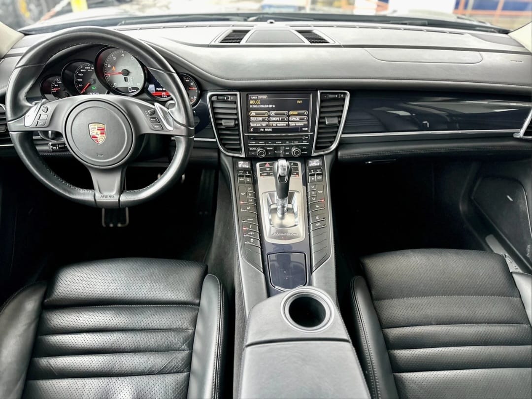 PORSCHE Panamera 4S 3.0 PDK-image-13