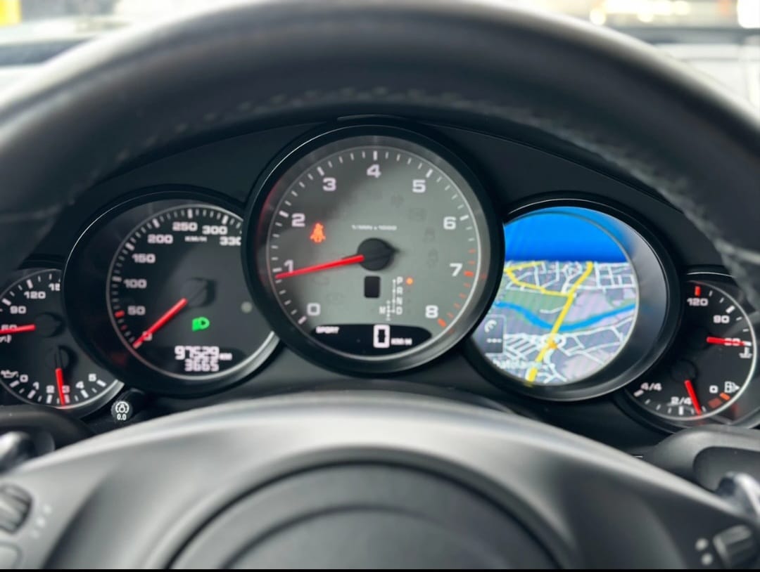 PORSCHE Panamera 4S 3.0 PDK-image-15