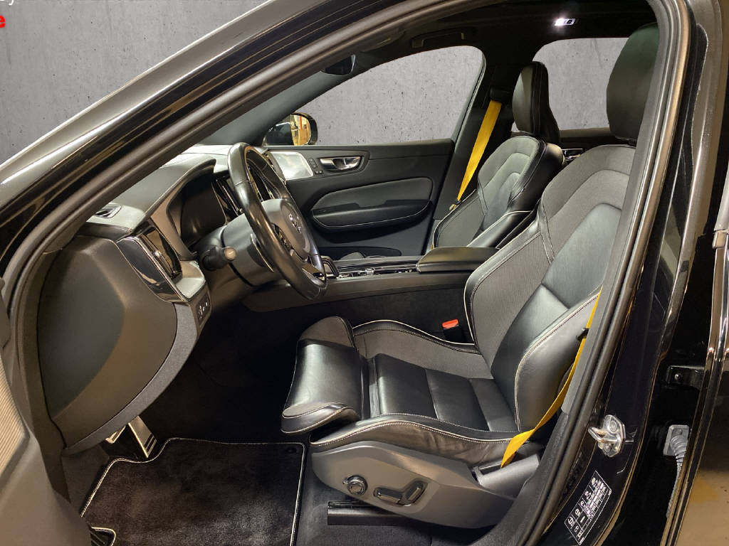 VOLVO XC60 2.0 T8 TE Polestar eAWD-image-7