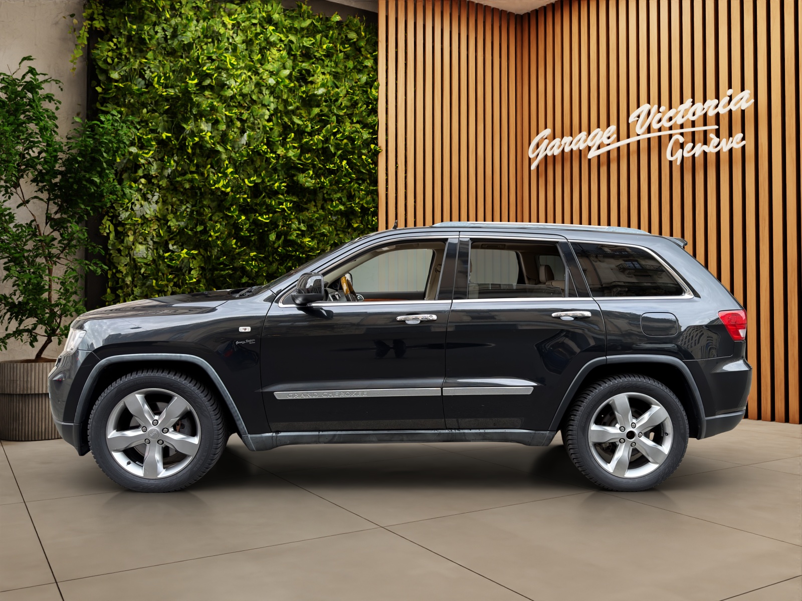 JEEP Grand Cherokee 3.0 CRD Overland Automatic-image-3