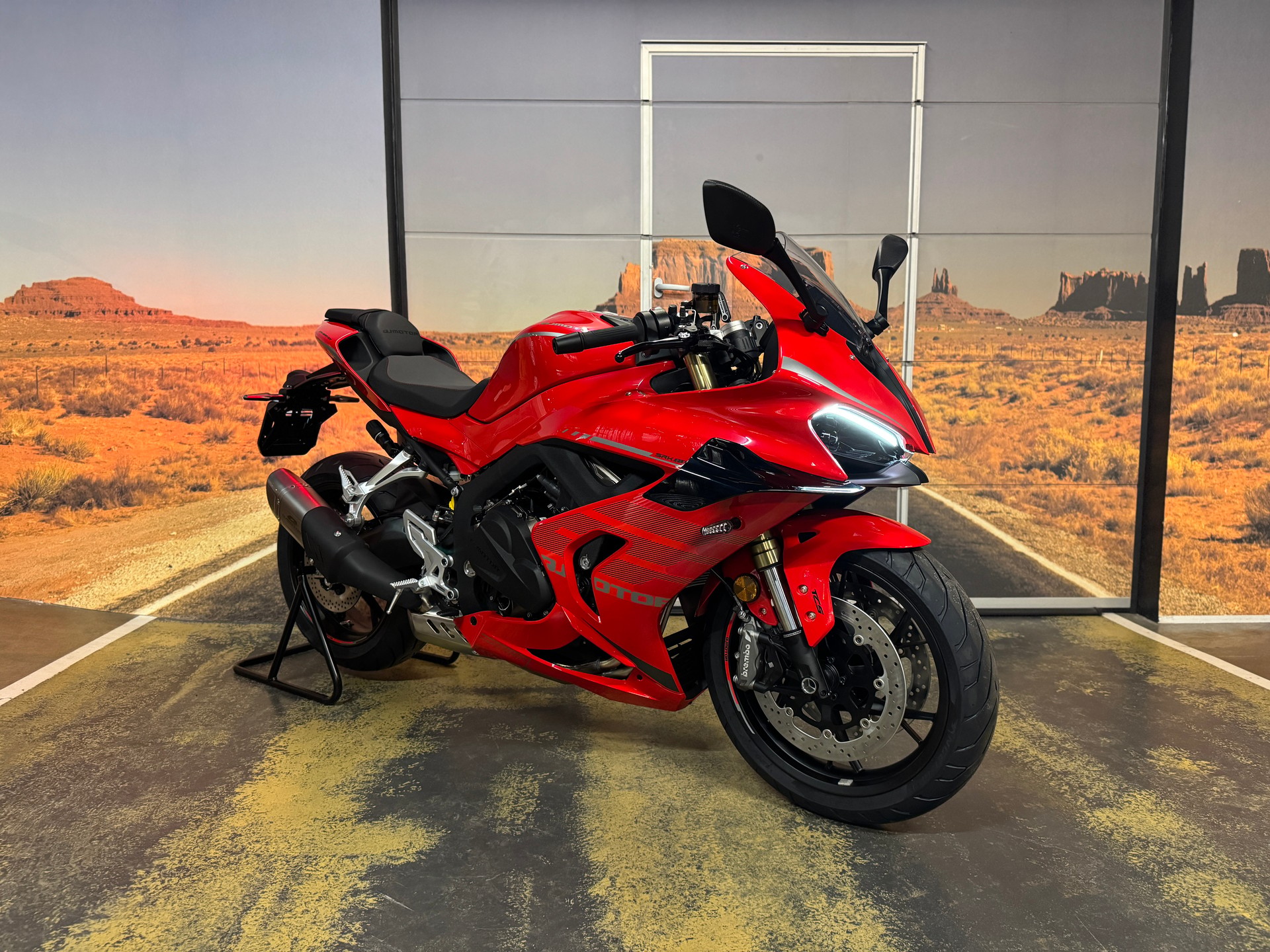 QJ SRK 800 RR-image-2