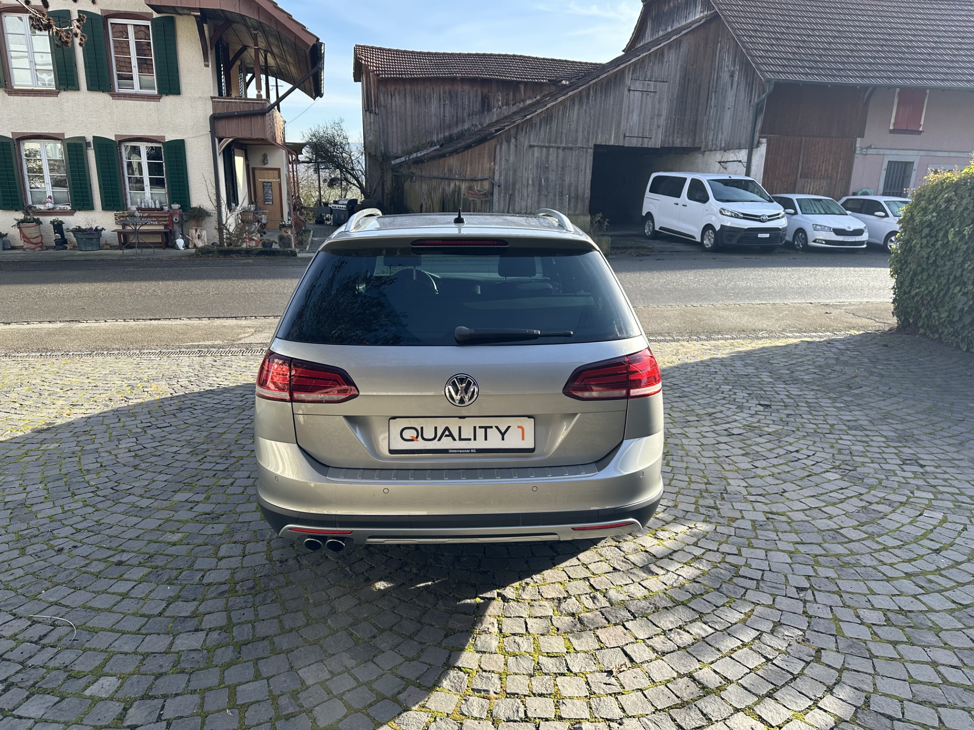 VW Golf 2.0 TDI Alltrack 4Motion DSG-image-4