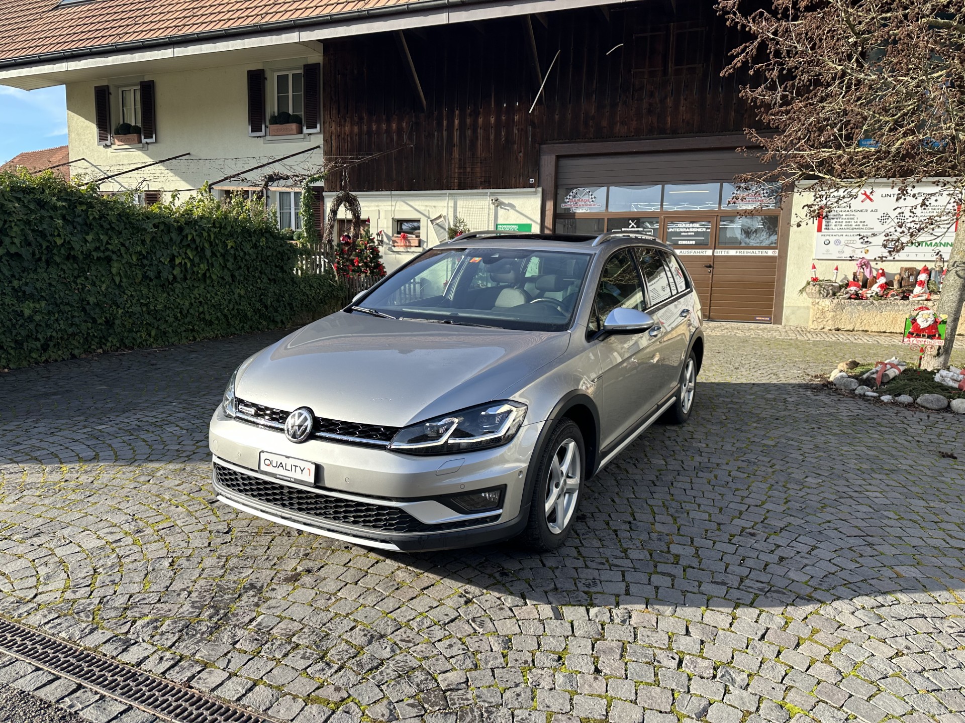 VW Golf 2.0 TDI Alltrack 4Motion DSG-image-1