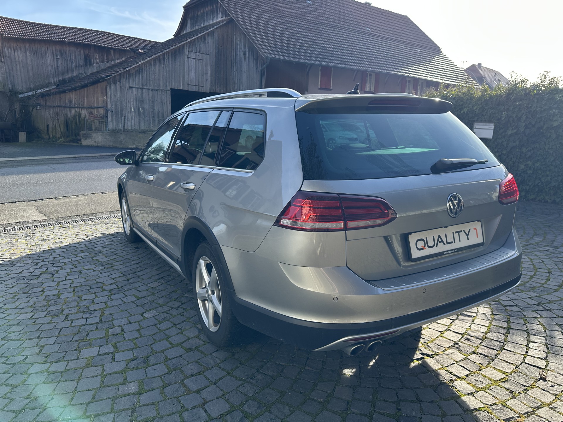 VW Golf 2.0 TDI Alltrack 4Motion DSG-image-3
