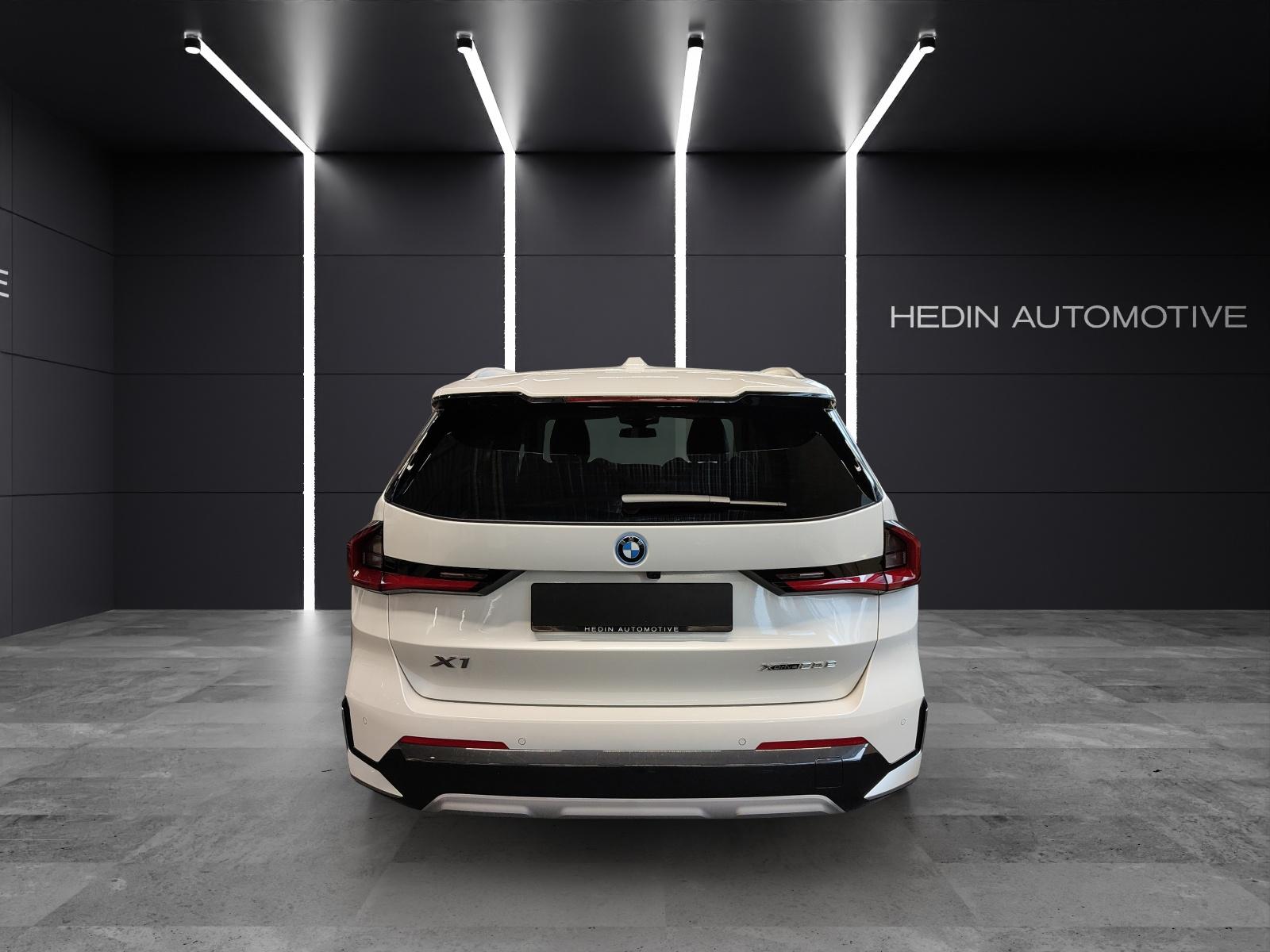 BMW X1 25e xDrive-image-11