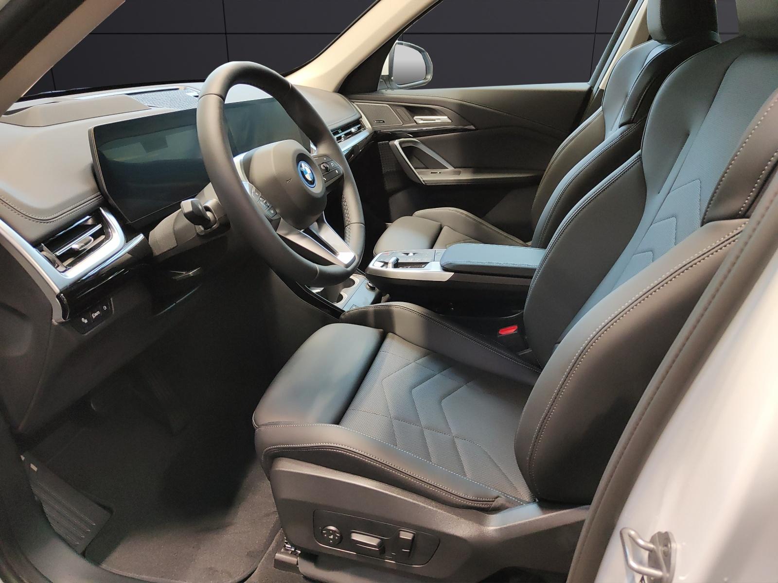 BMW X1 25e xDrive-image-1