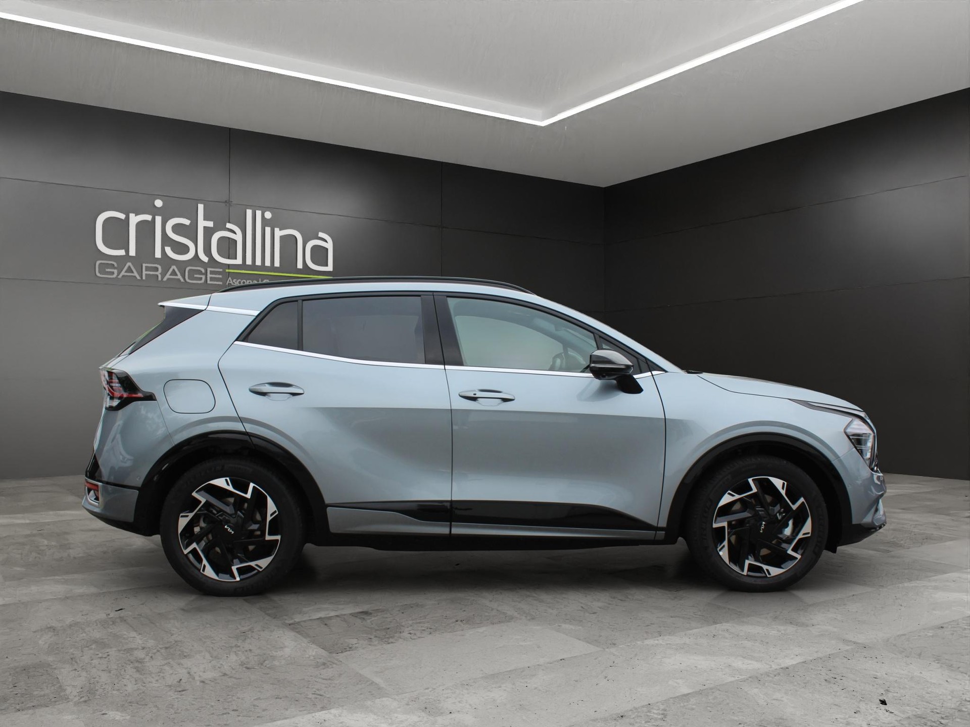 KIA Sportage 1.6 T-GDi PHEV GT-Line-image-4