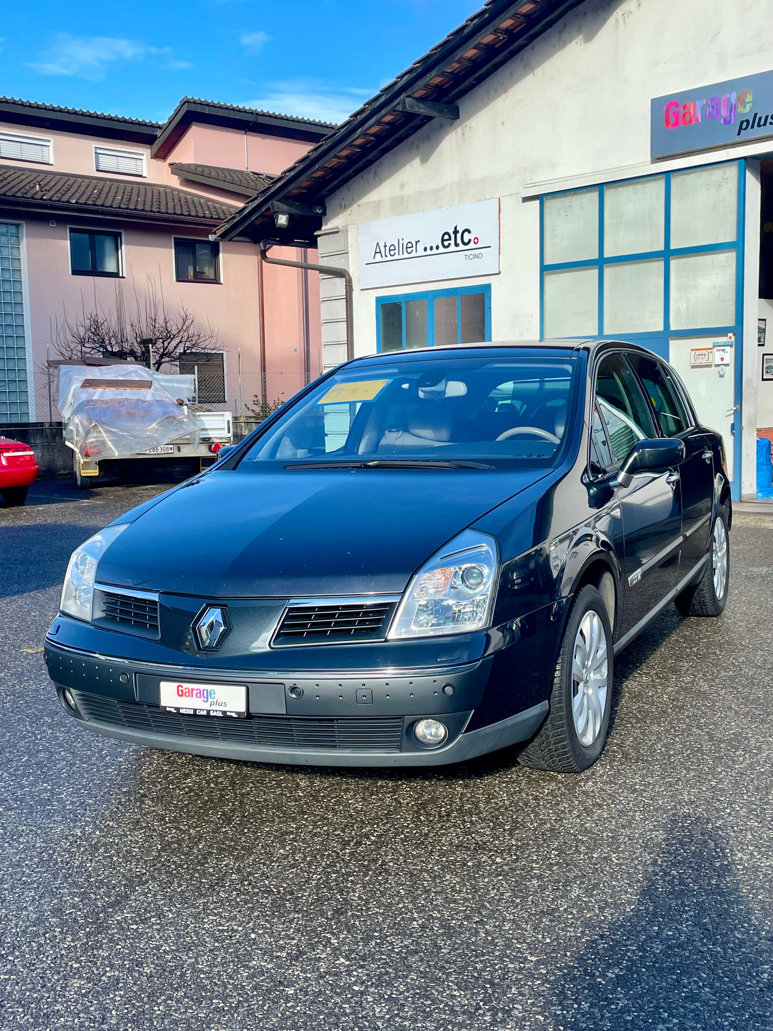 Car photo