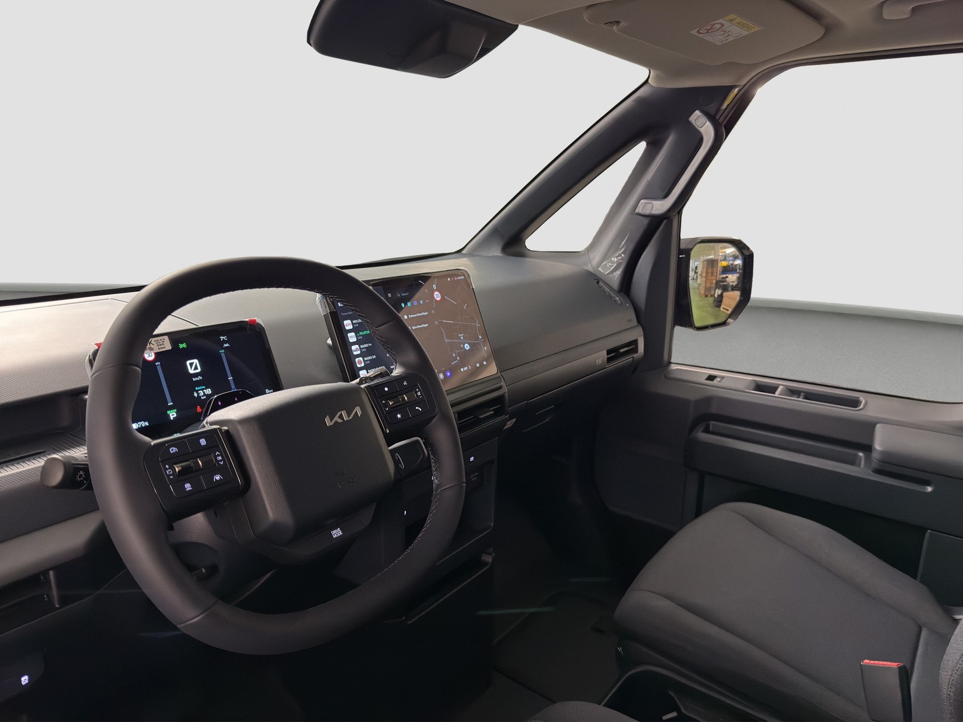 KIA PV5 Cargo 71.2 kWh Plus-image-12