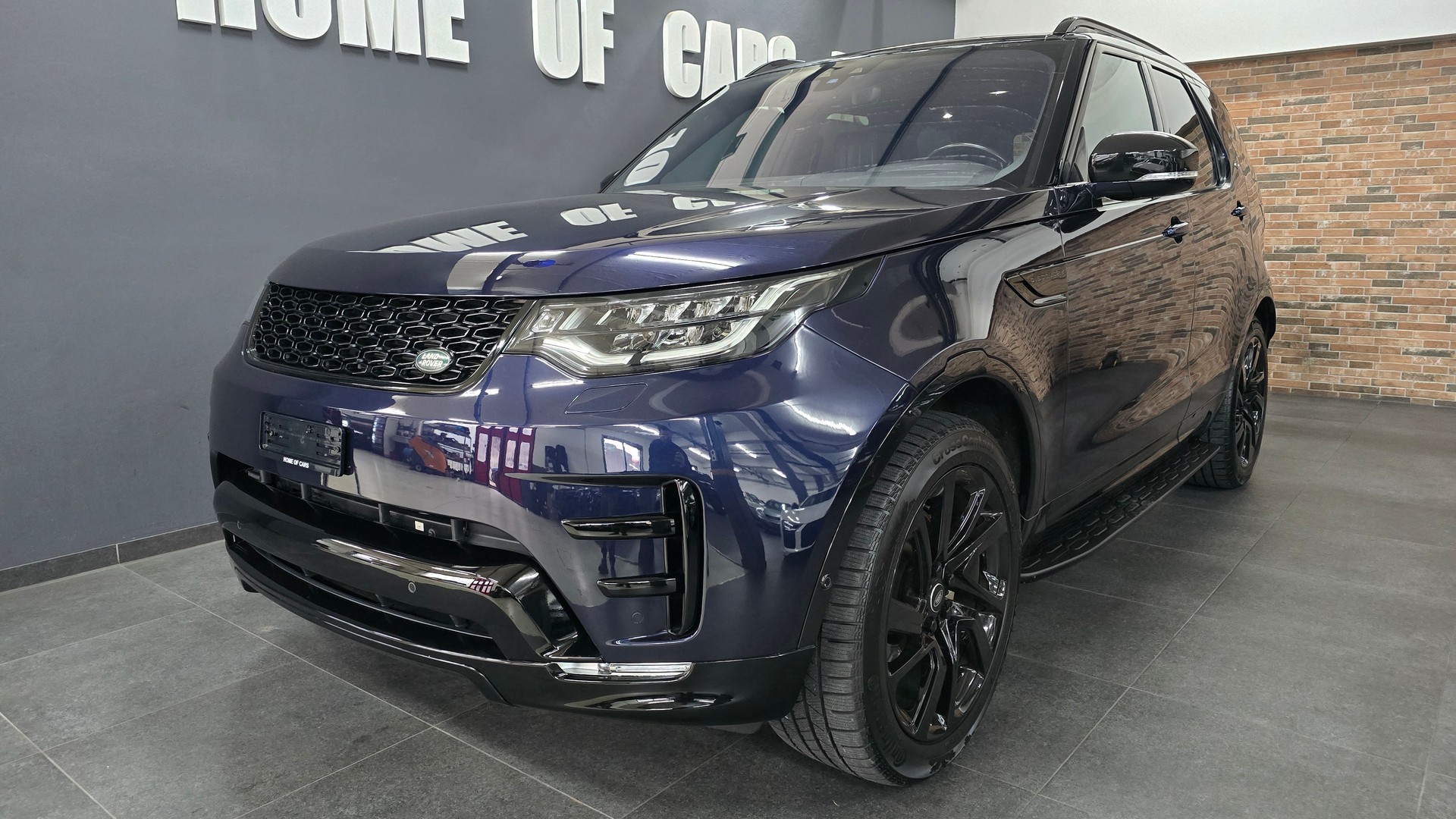 LAND ROVER Discovery 3.0 TD6 HSE Luxury Automatic-image-1