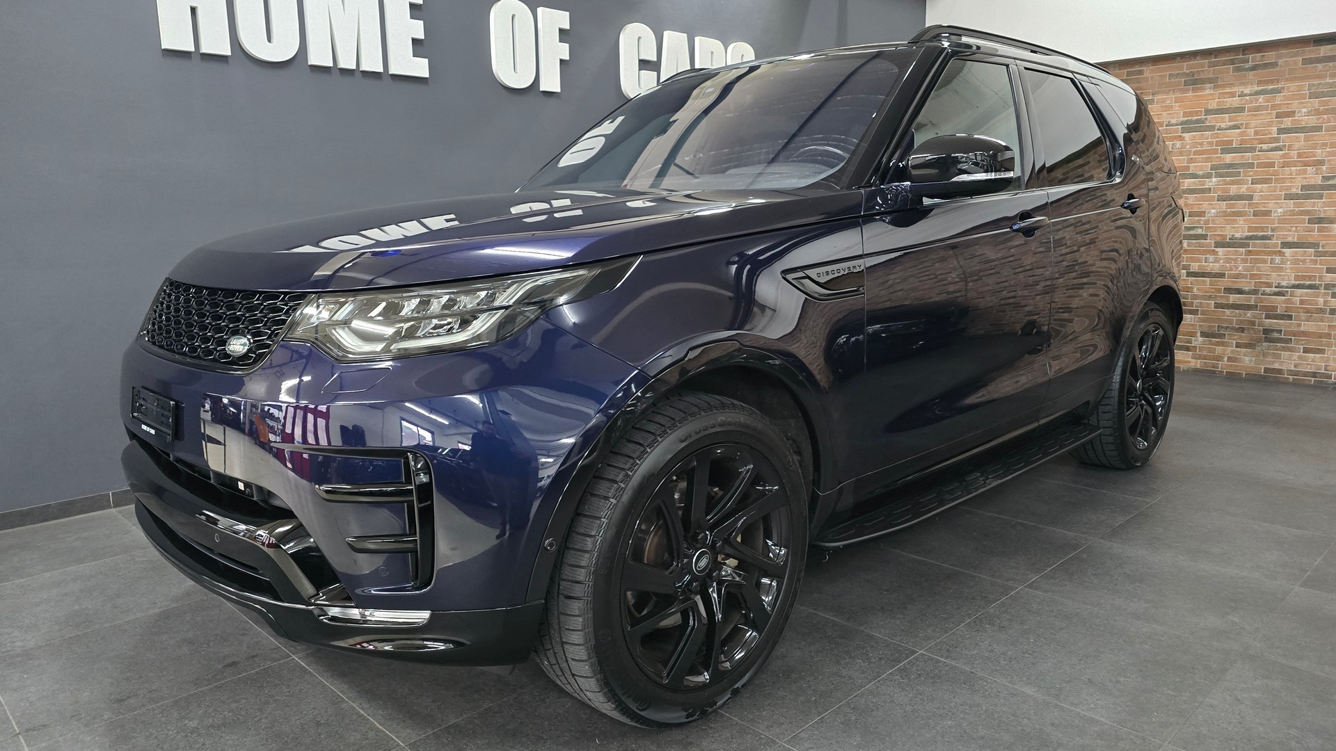 LAND ROVER Discovery 3.0 TD6 HSE Luxury Automatic-image-2
