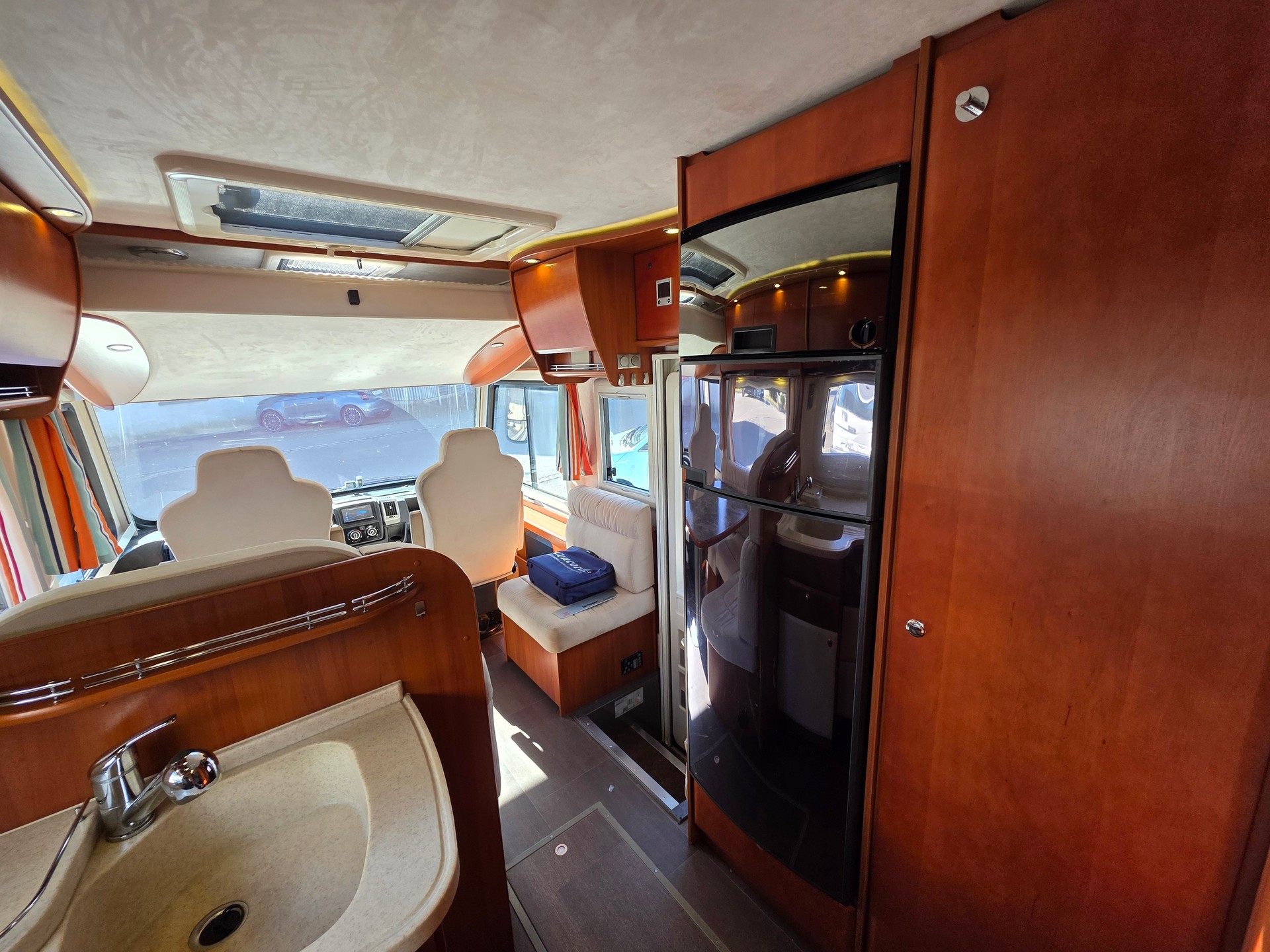 CONCORDE Credo 781 I L-image-12