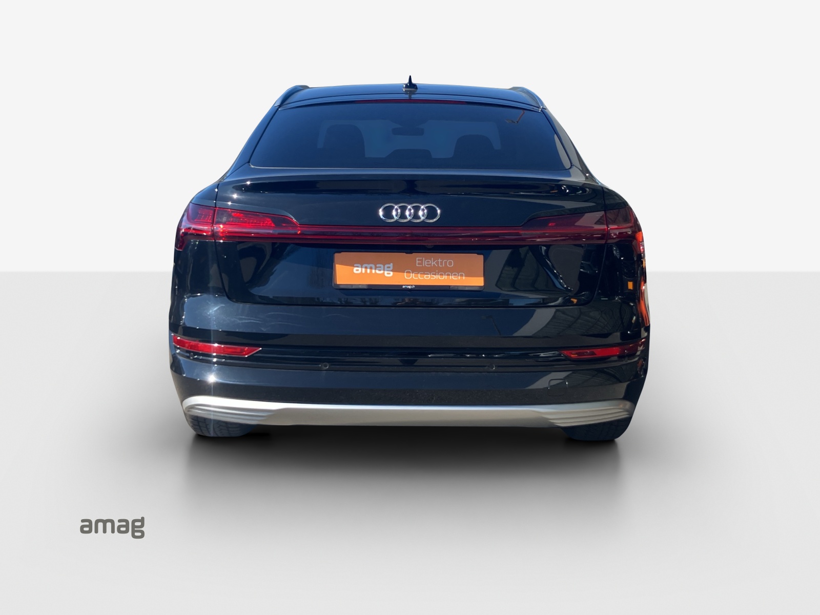 AUDI e-tron 55 Sportback Advanced quattro-image-4