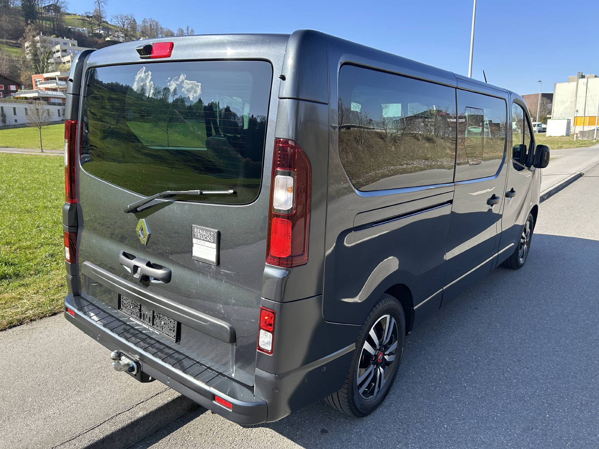 RENAULT Trafic L2H1 Kombi 170 PS DSG-showroom-element-3