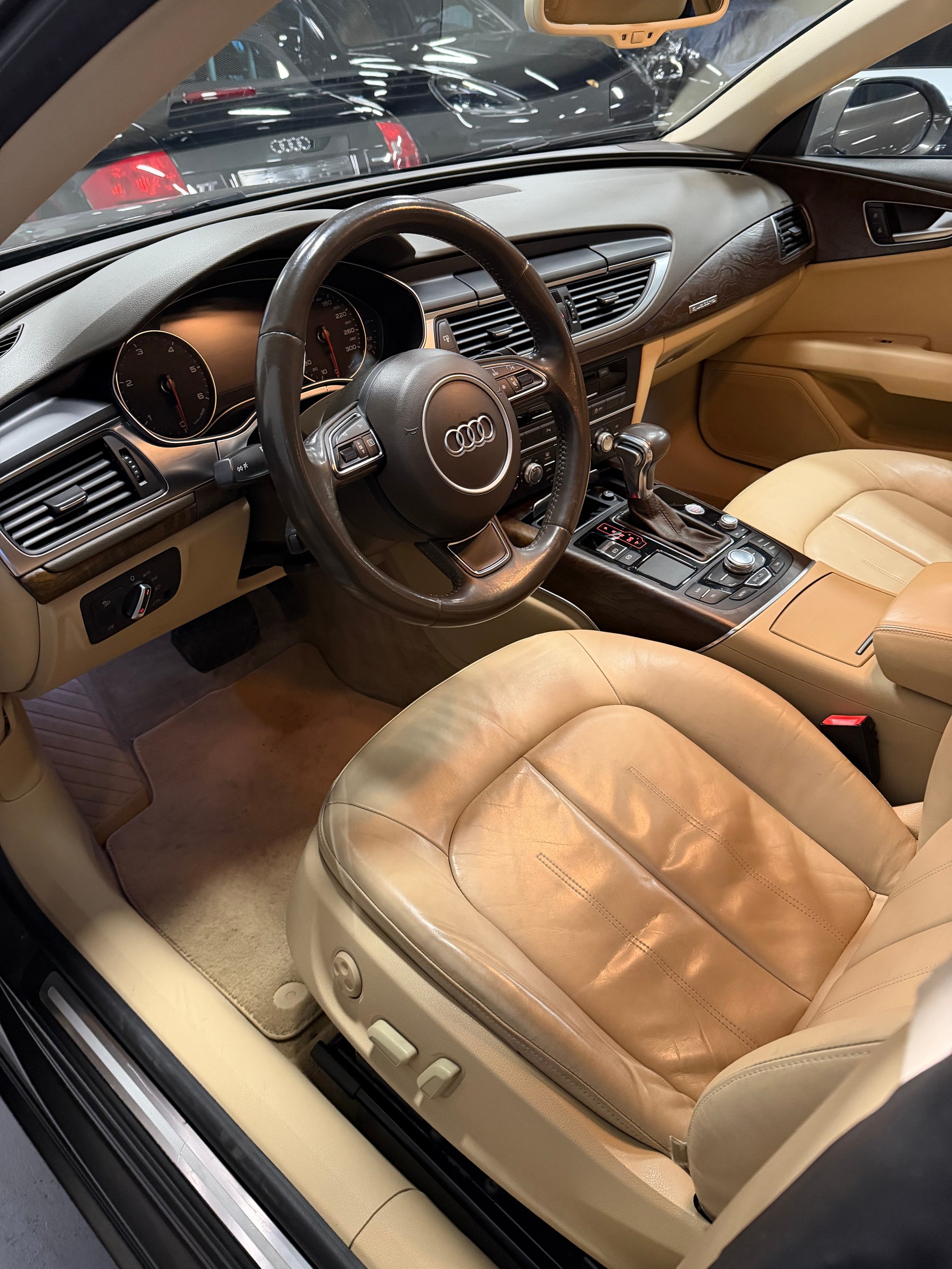 AUDI A7 Sportback 3.0 TDI quattro S-tronic-image-8