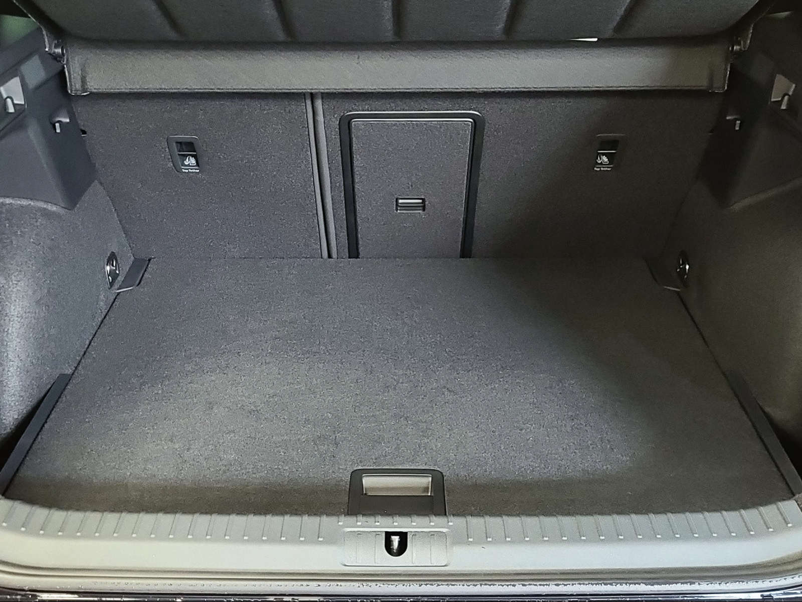 CUPRA Formentor 1.5 TSI DSG-image-13