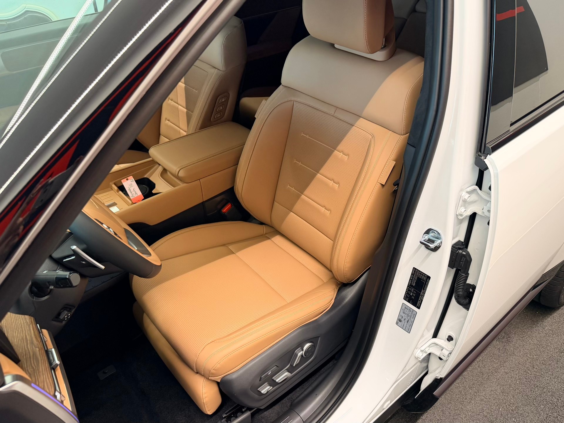 HYUNDAI Santa Fe 1.6 T-GDi PHEV Calligraphy 4WD Automatic-image-12