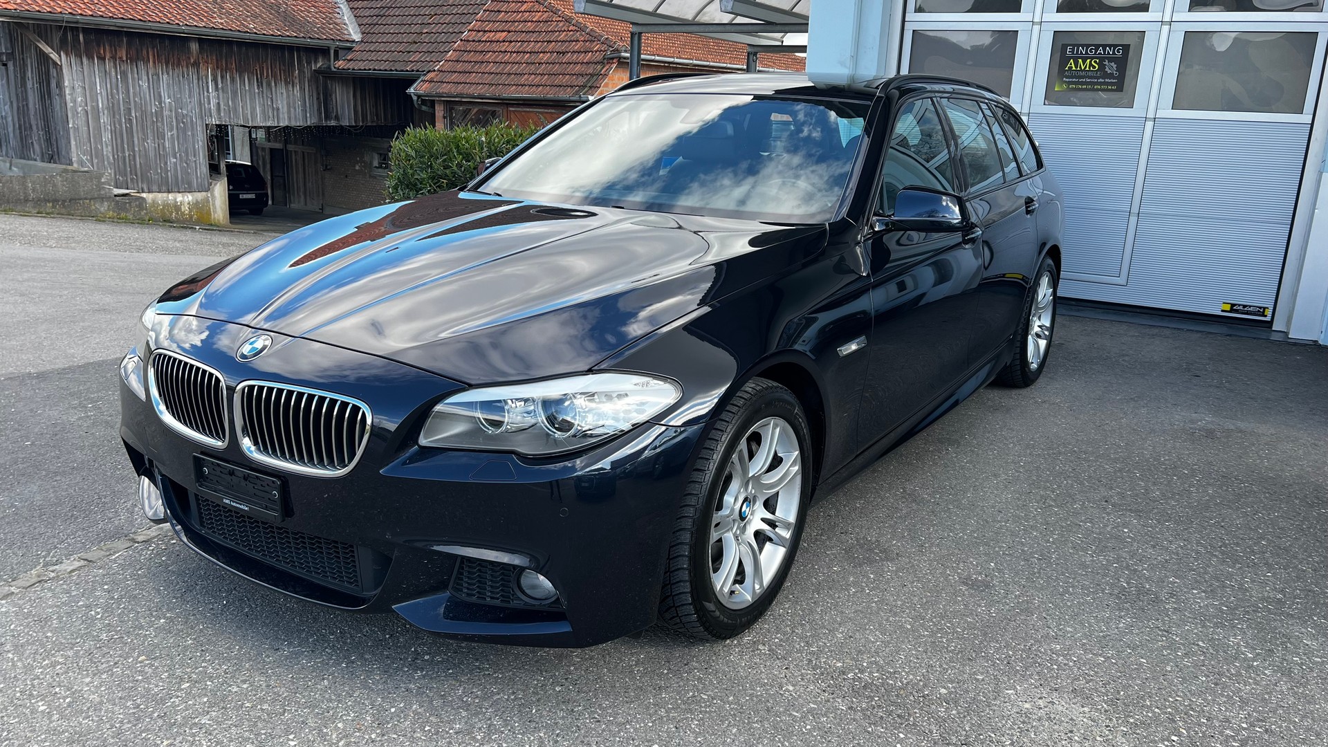 BMW 525d xDrive Touring Steptronic-image-3