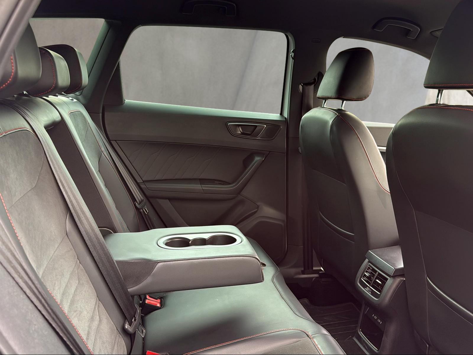 SEAT Ateca 1.5 TSI EVO Hola FR DSG-image-5