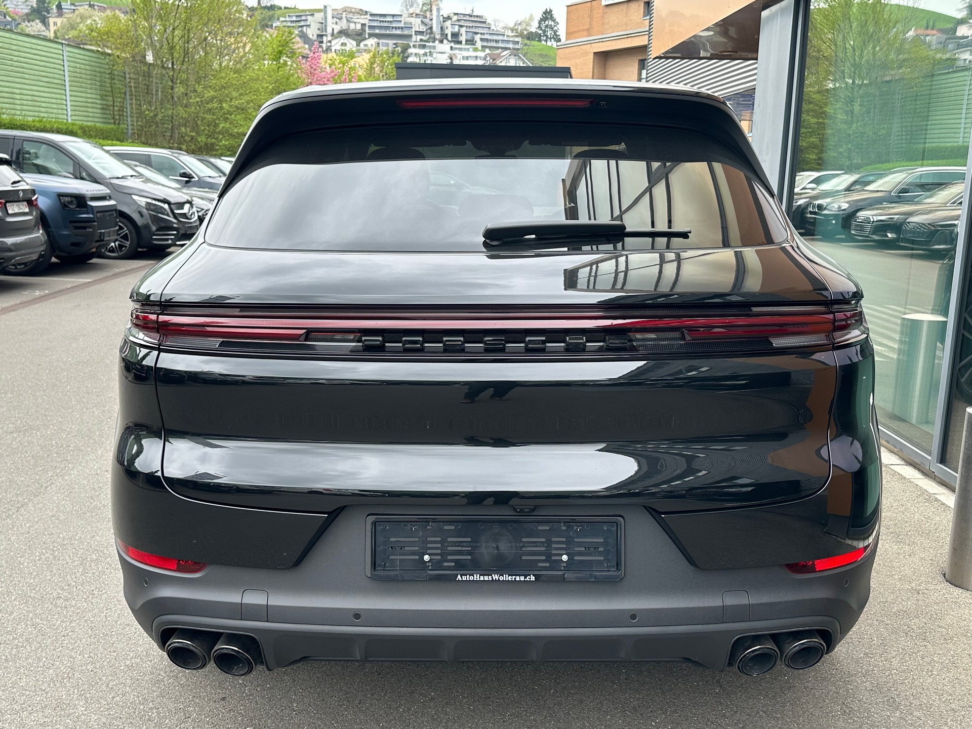 PORSCHE Cayenne 3.0 V6 / Neues Modell-image-5