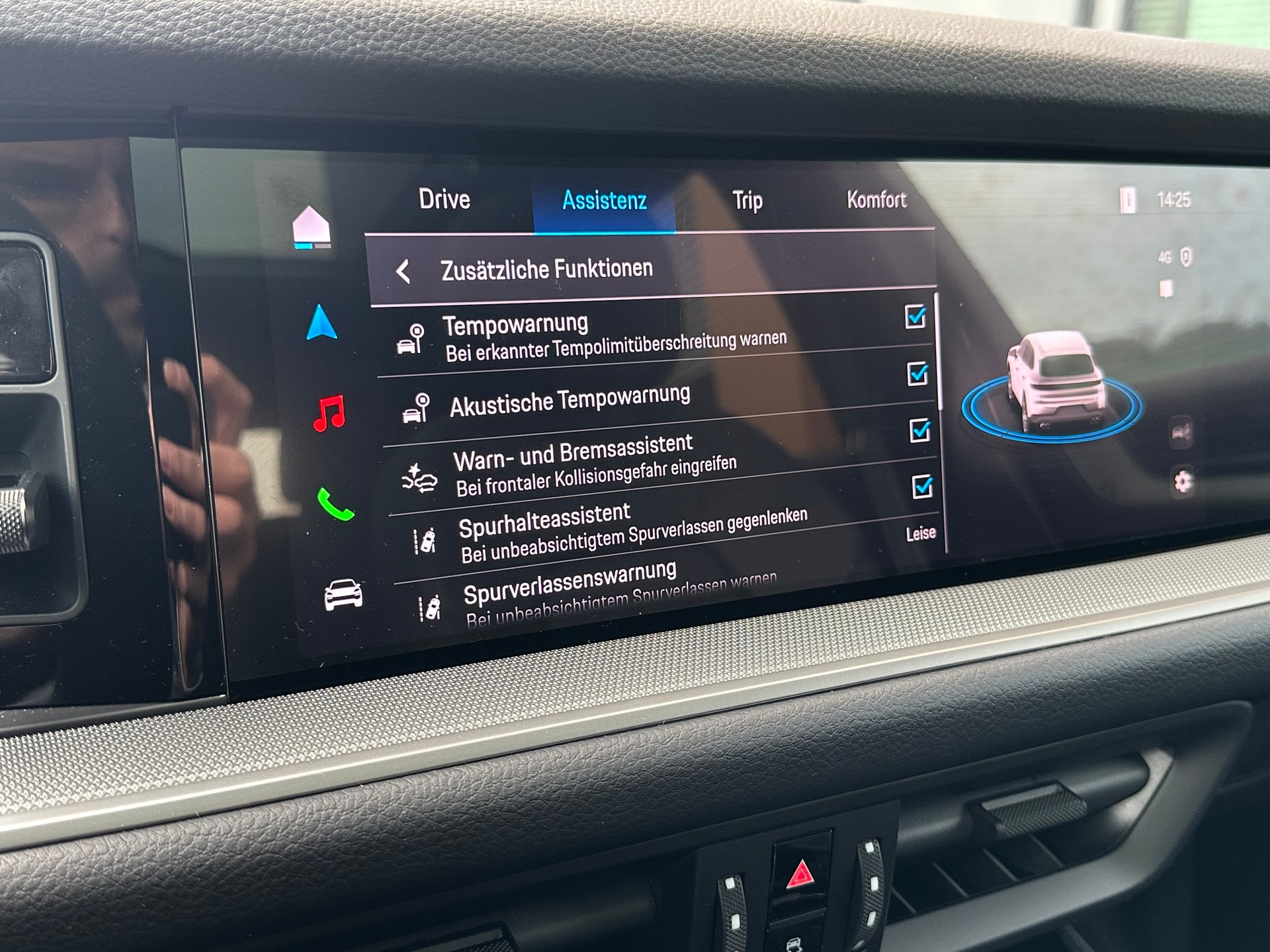 PORSCHE Cayenne 3.0 V6 / Neues Modell-image-19