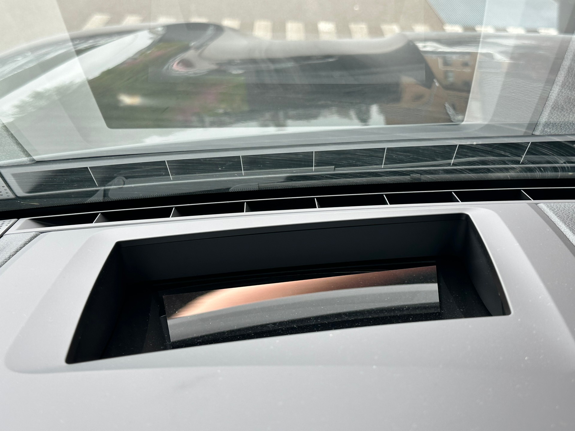 PORSCHE Cayenne 3.0 V6 / Neues Modell-image-17