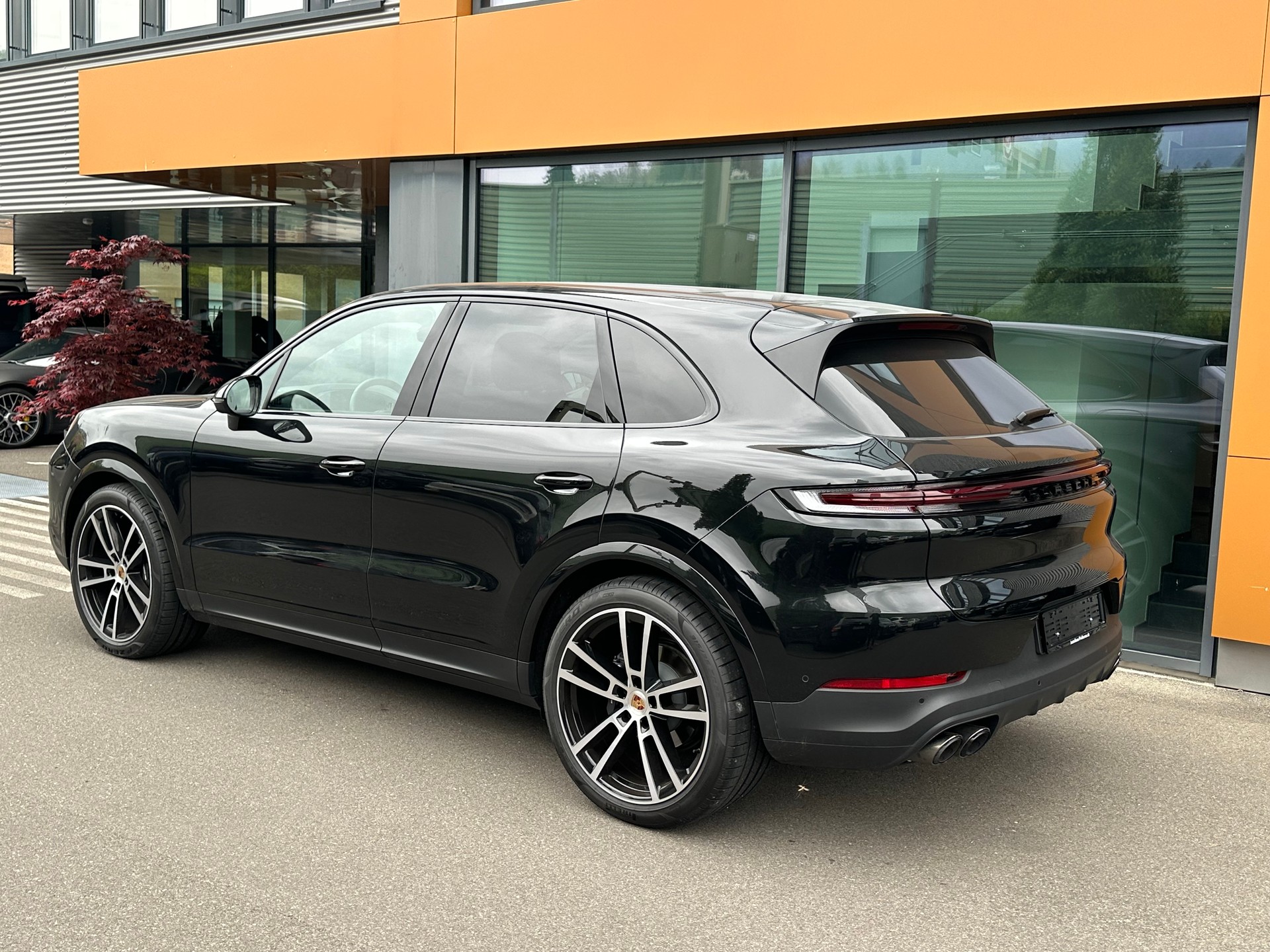 PORSCHE Cayenne 3.0 V6 / Neues Modell-image-2
