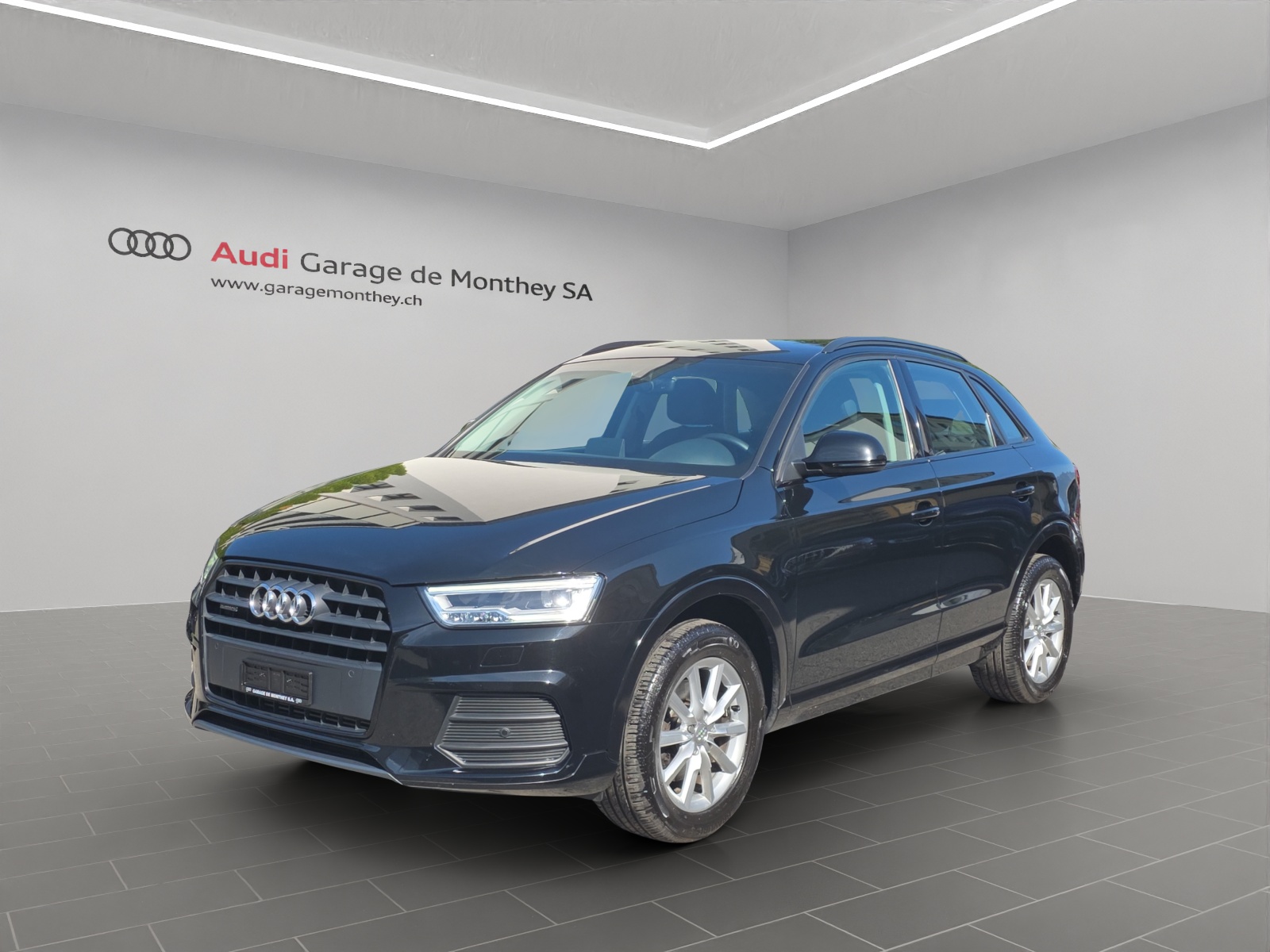 AUDI Q3 2.0 TFSI sport quattro S-tronic