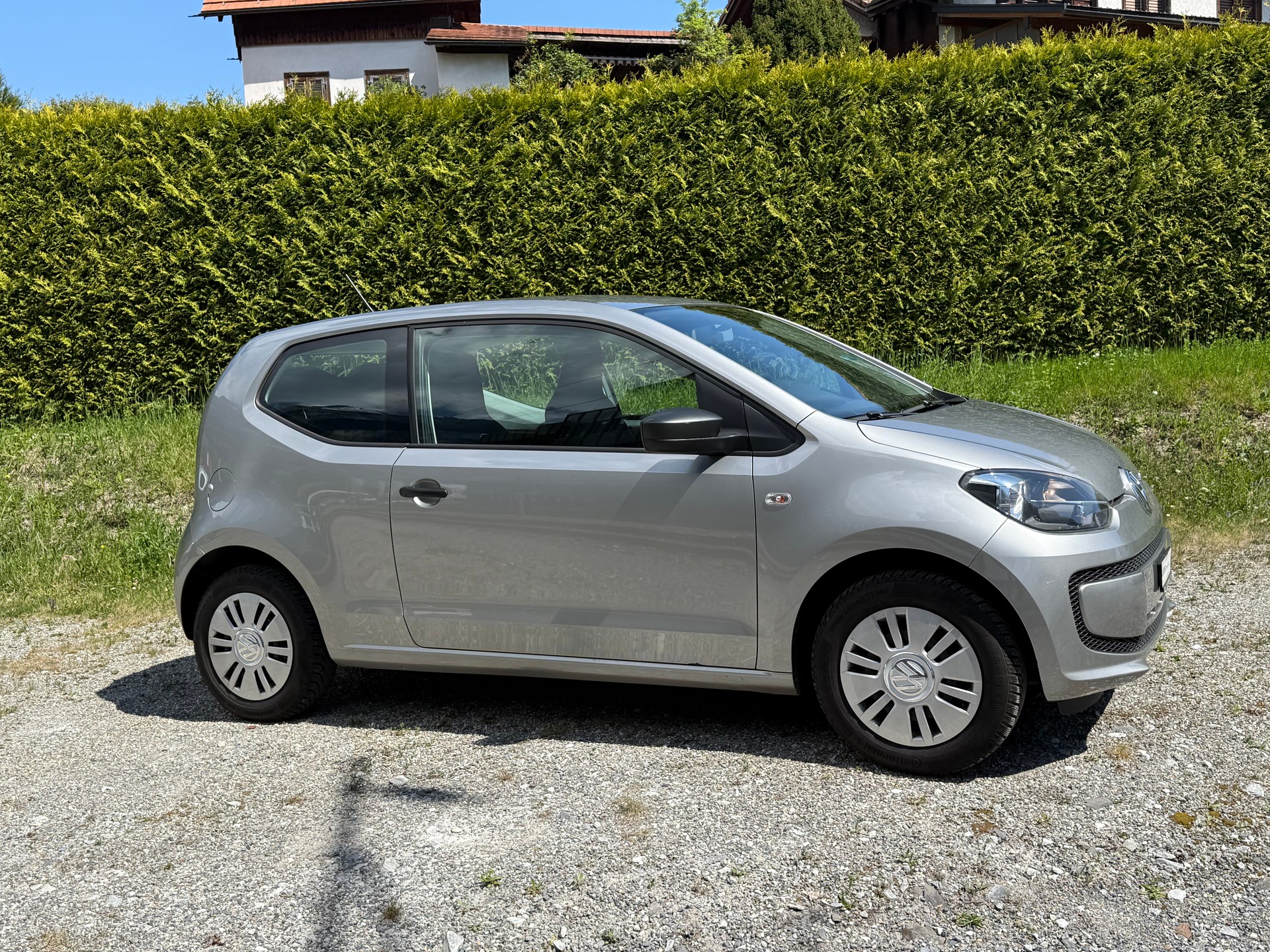 VW Up 1.0 move up-image-3