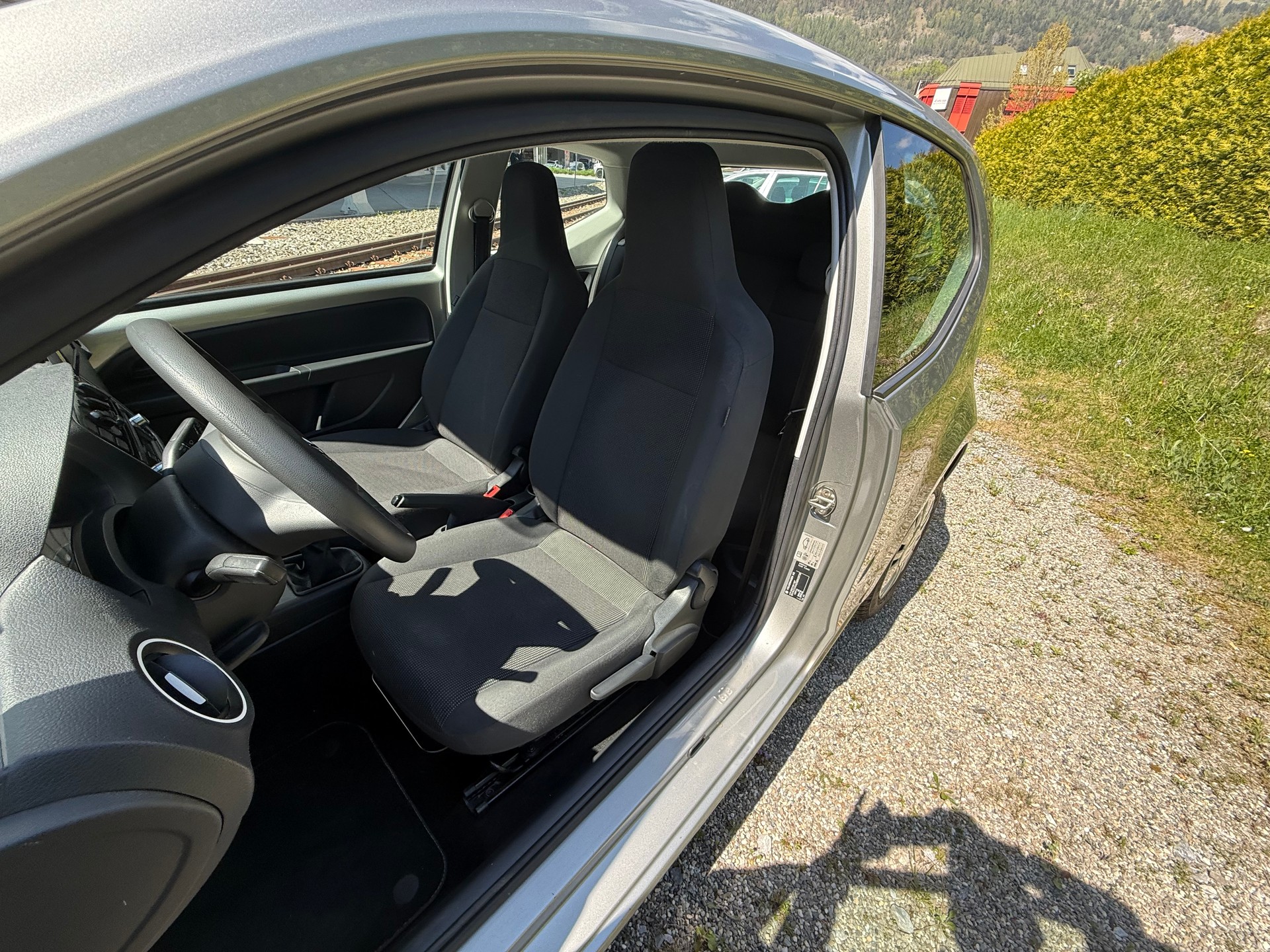 VW Up 1.0 move up-image-8