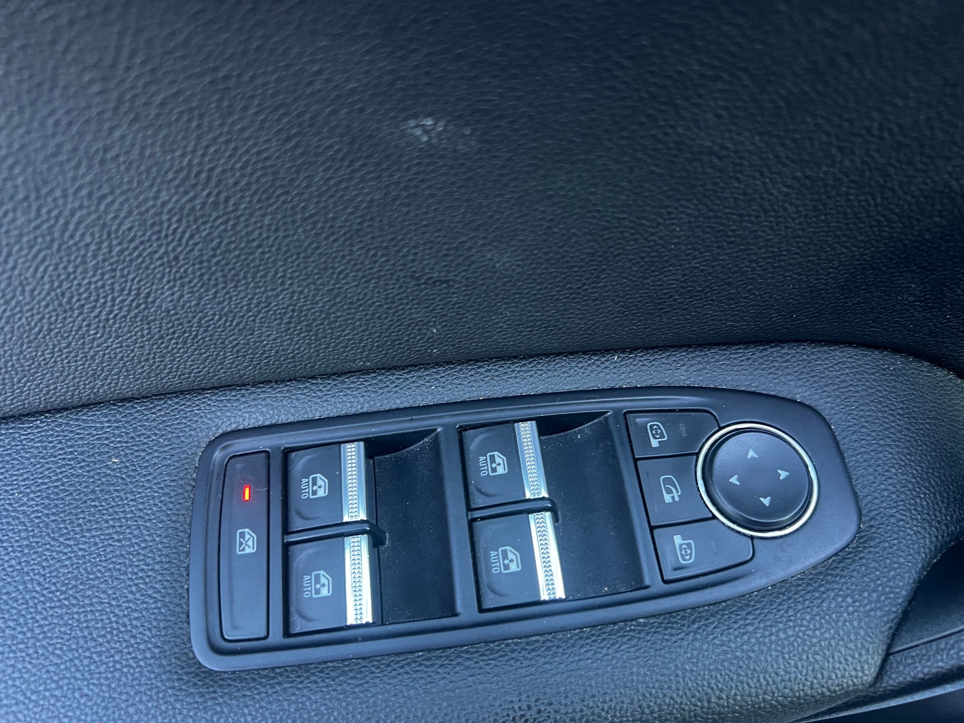 RENAULT Captur 1.3 TCe EDC Intens EDC-image-13