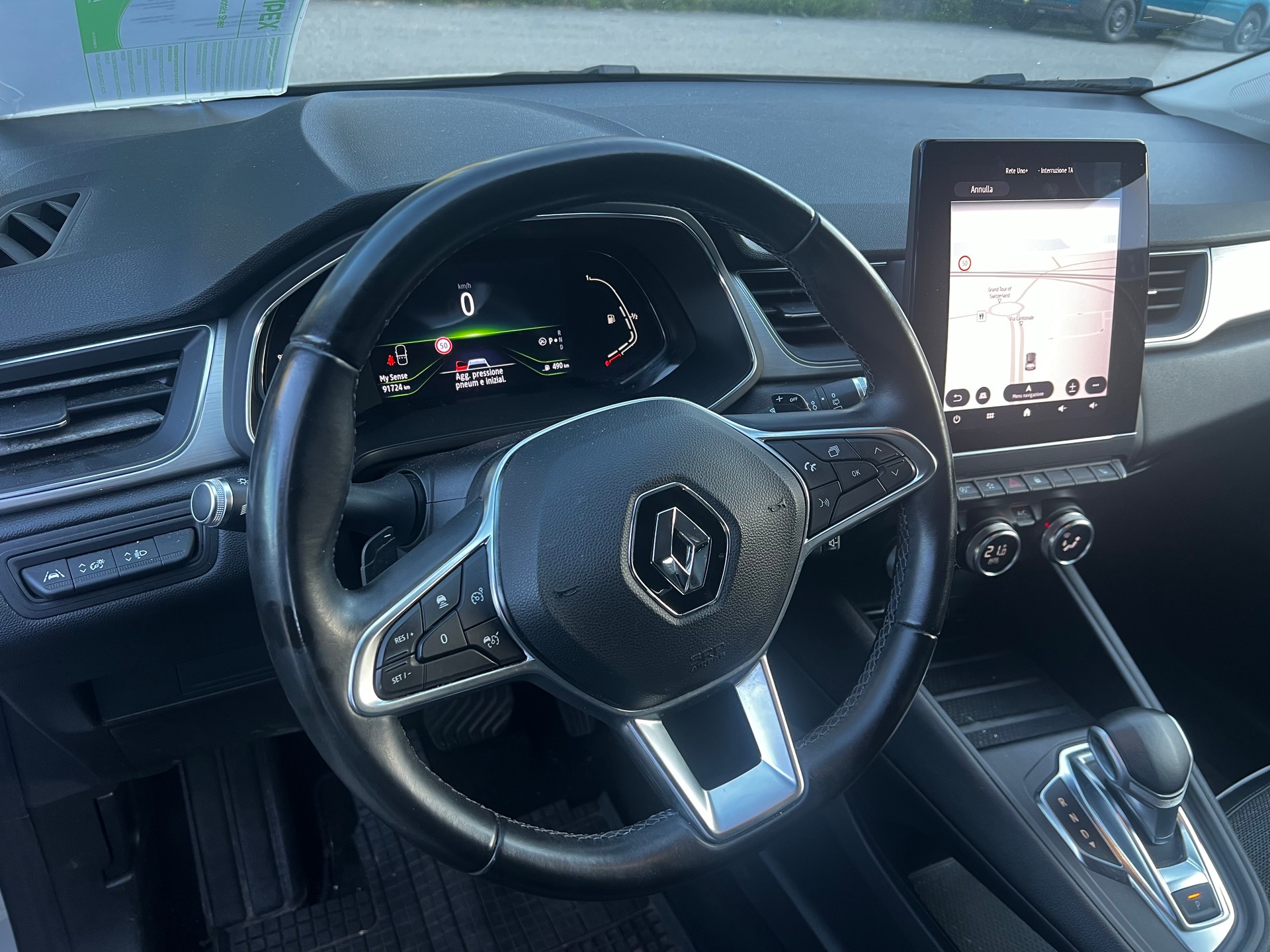 RENAULT Captur 1.3 TCe EDC Intens EDC-image-9