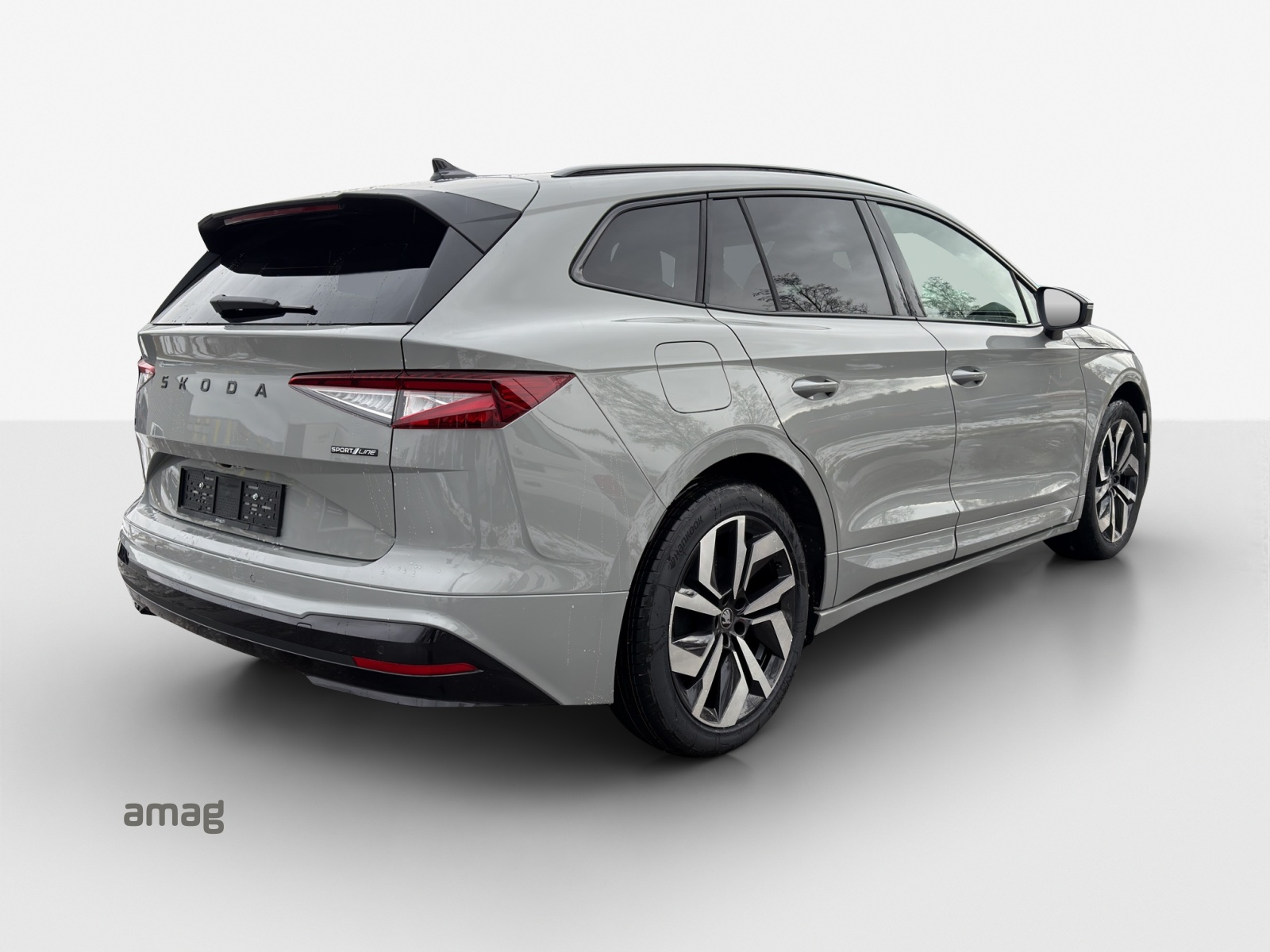 SKODA Enyaq Sport Line-image-4