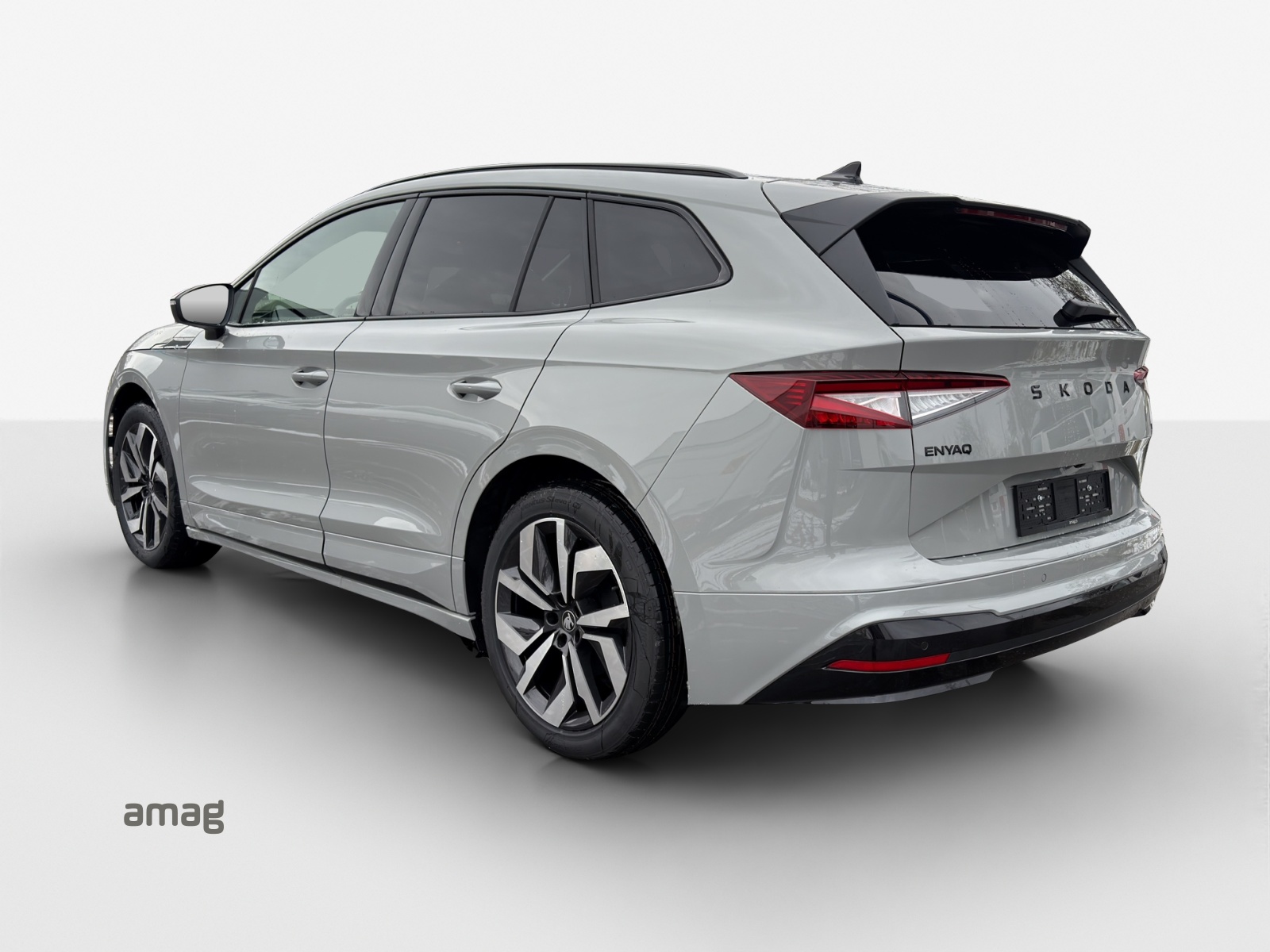 SKODA Enyaq Sport Line-image-2