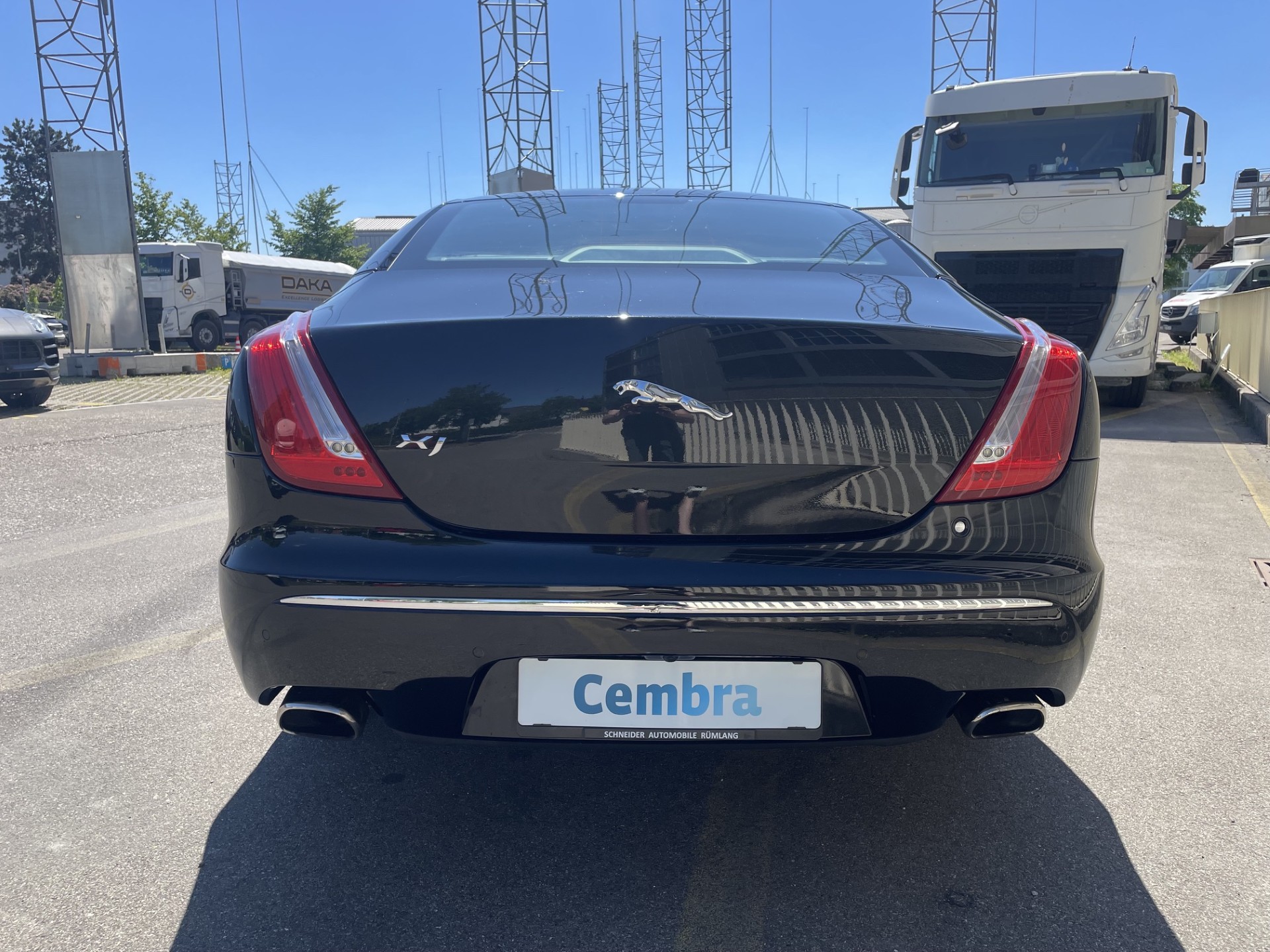 JAGUAR XJ 5.0 V8 Portfolio Automatic-image-7
