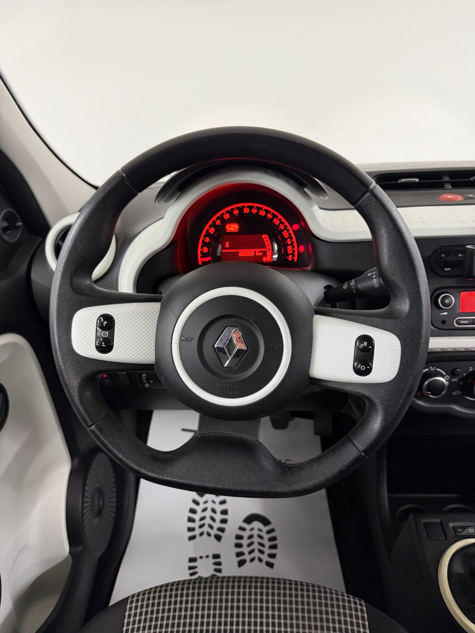 RENAULT Twingo 1.0 Life-image-10