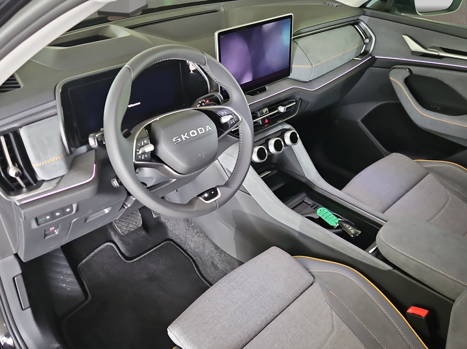 SKODA Kodiaq 2.0 TSI Dynamic 4x4-image-6