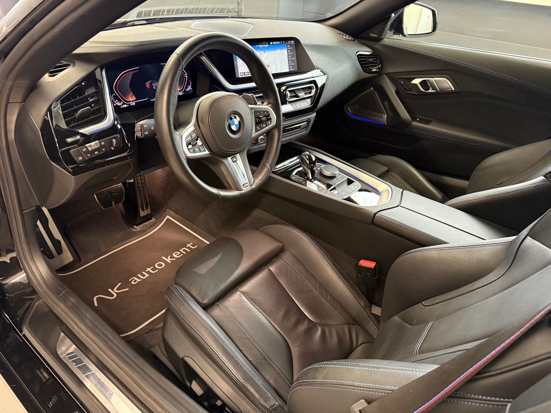 BMW Z4 sDrive 30i M Sport Steptronic-image-12